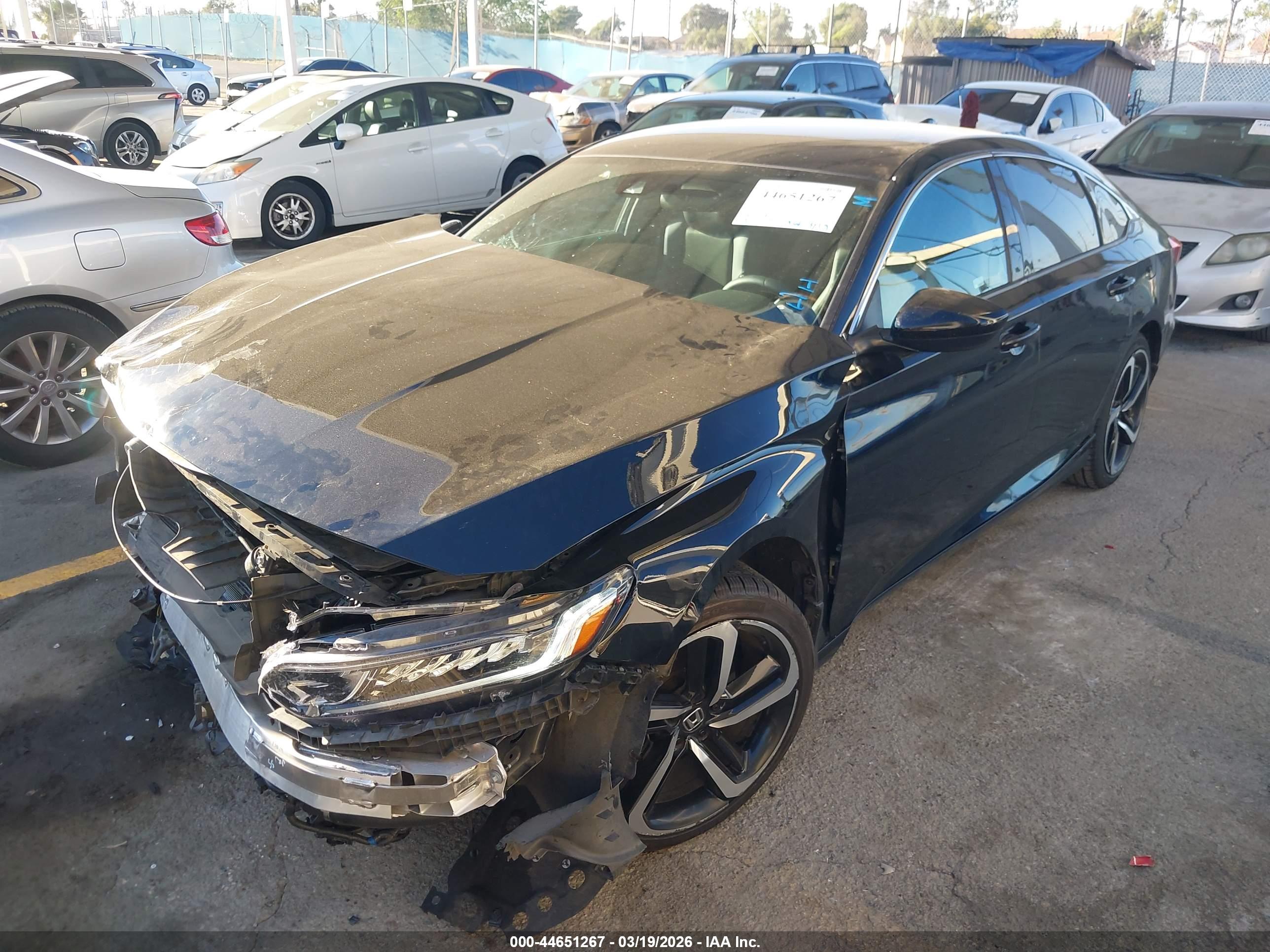 HONDA ACCORD image 2