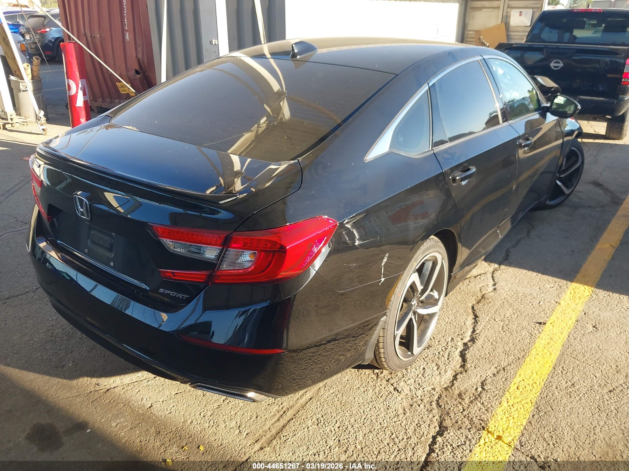 HONDA ACCORD image 4