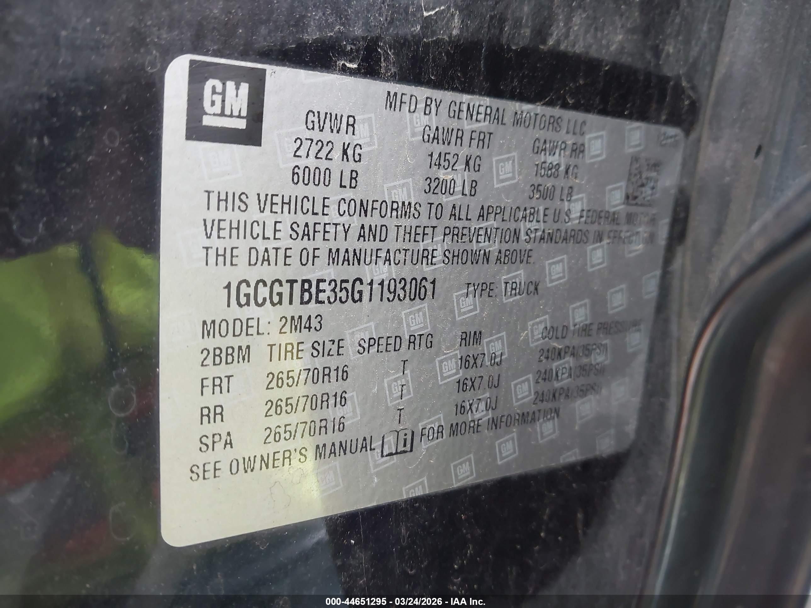 CHEVROLET COLORADO image 9