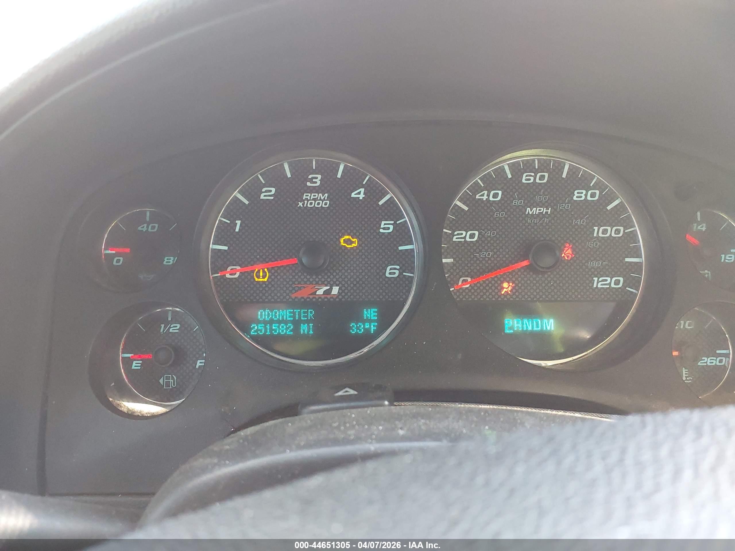 GMC SIERRA image 7