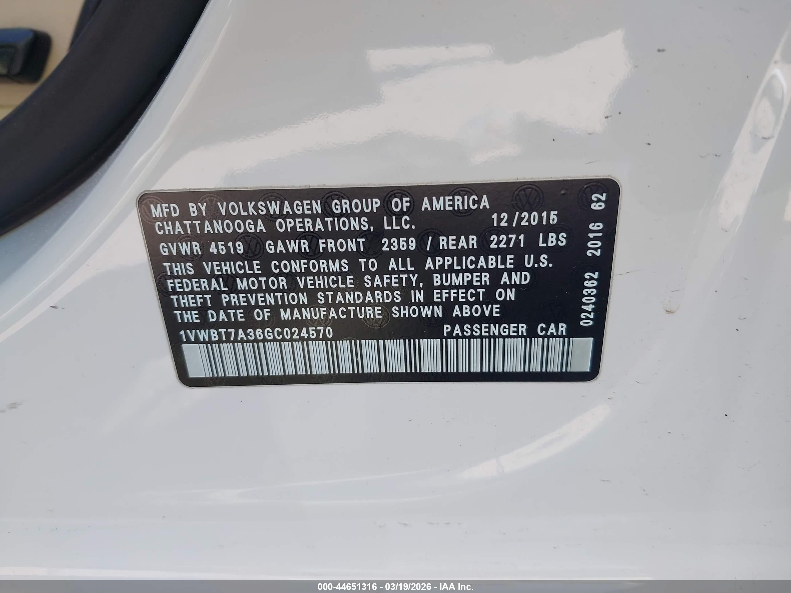 VOLKSWAGEN PASSAT image 9