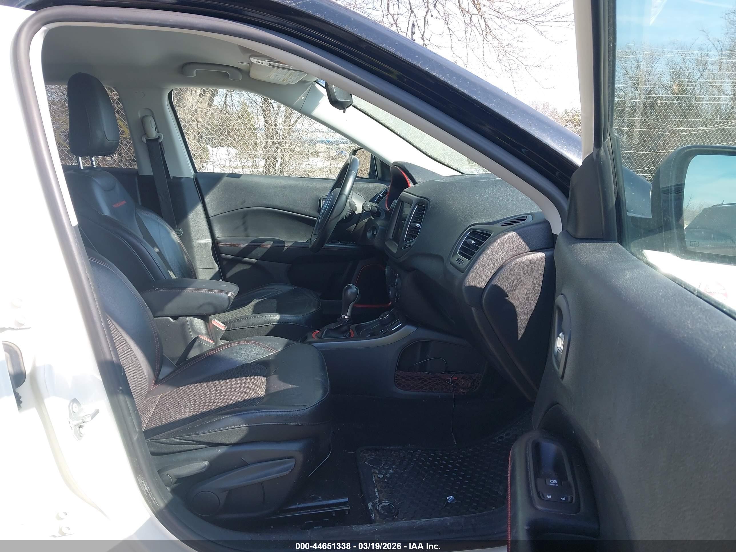 JEEP COMPASS image 5