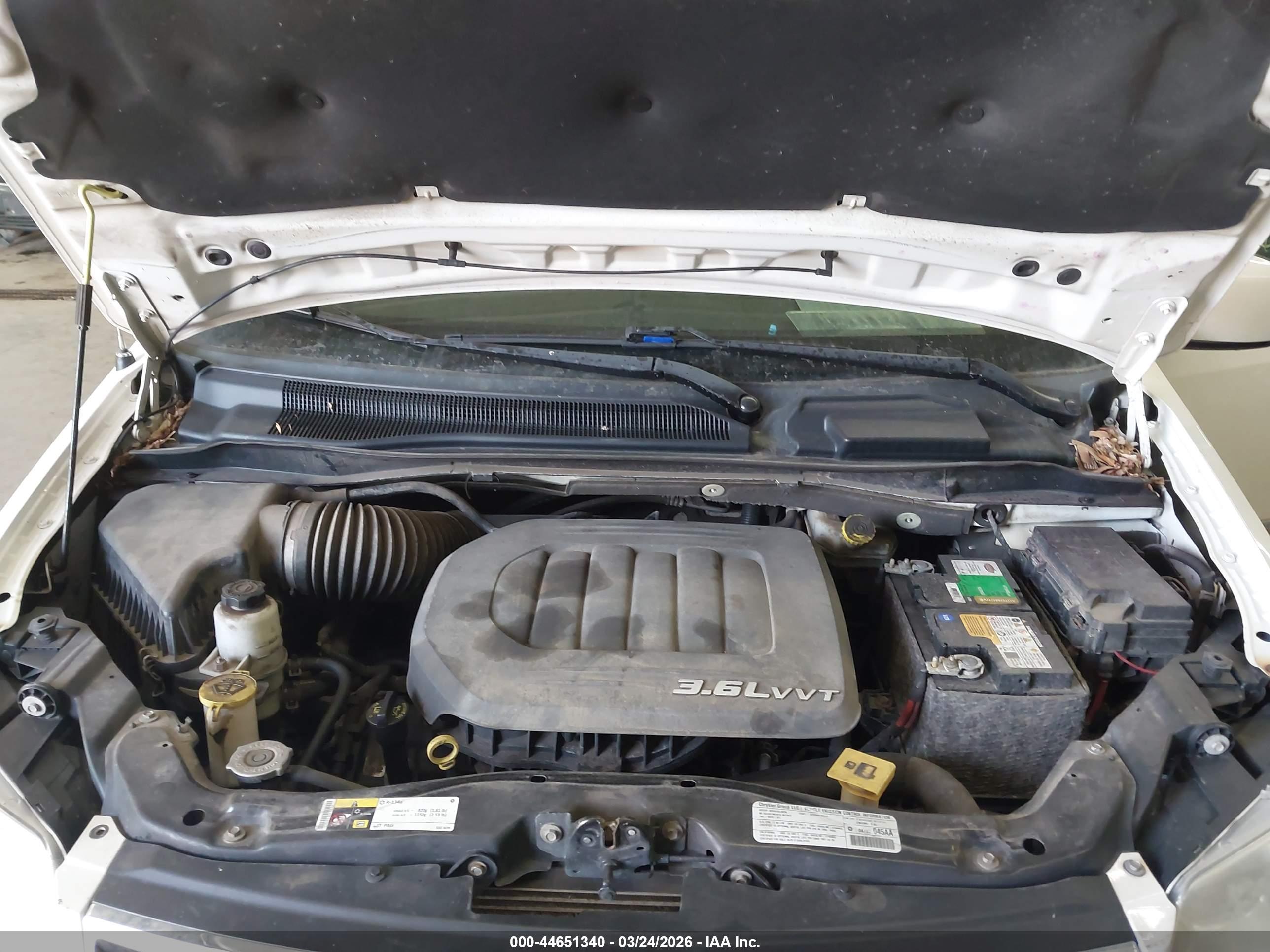 CHRYSLER TOWN image 10