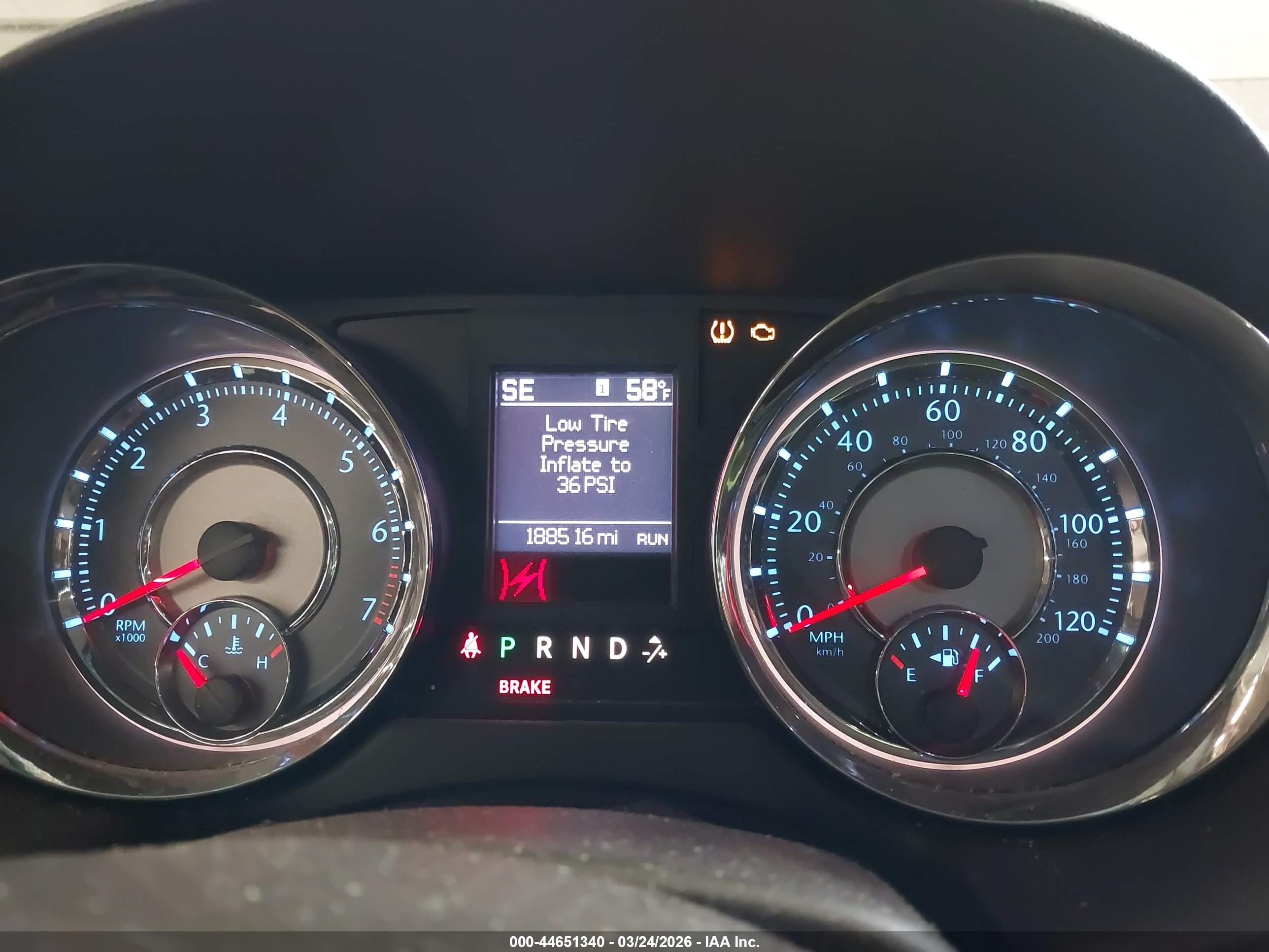 CHRYSLER TOWN image 7