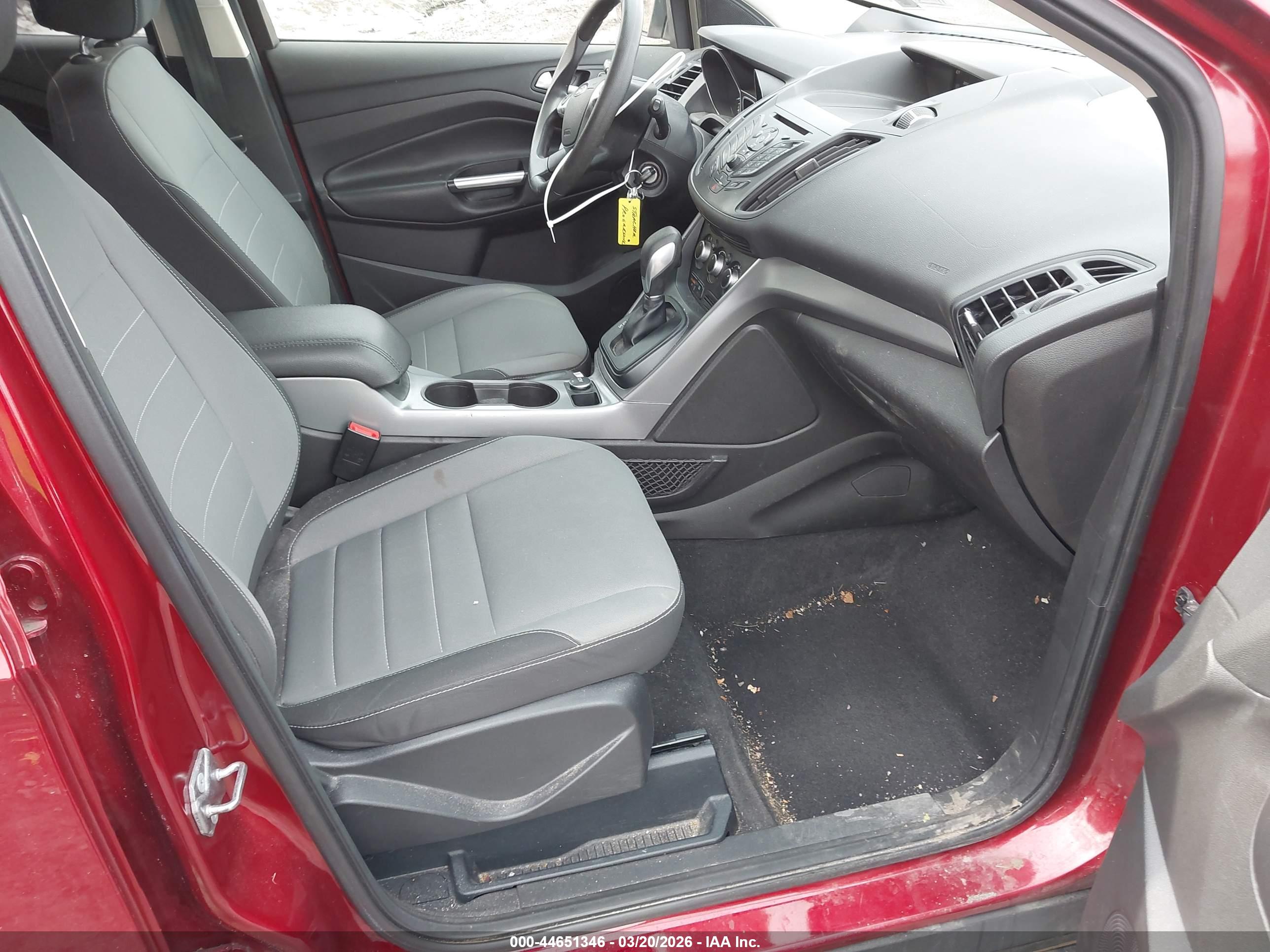 FORD ESCAPE image 5