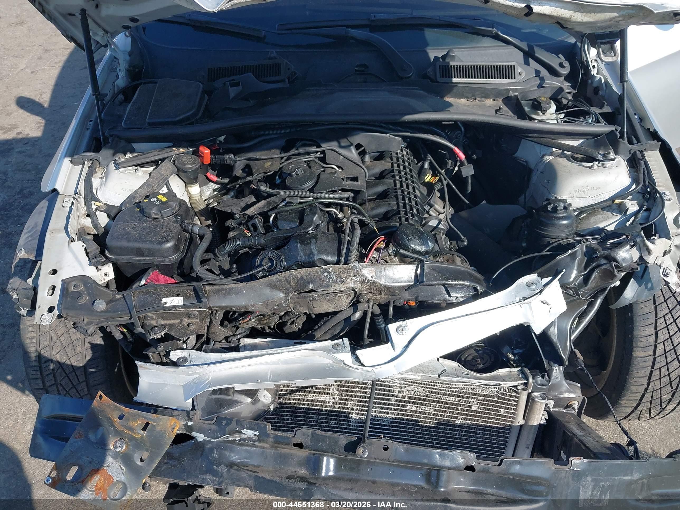 BMW 335I image 10