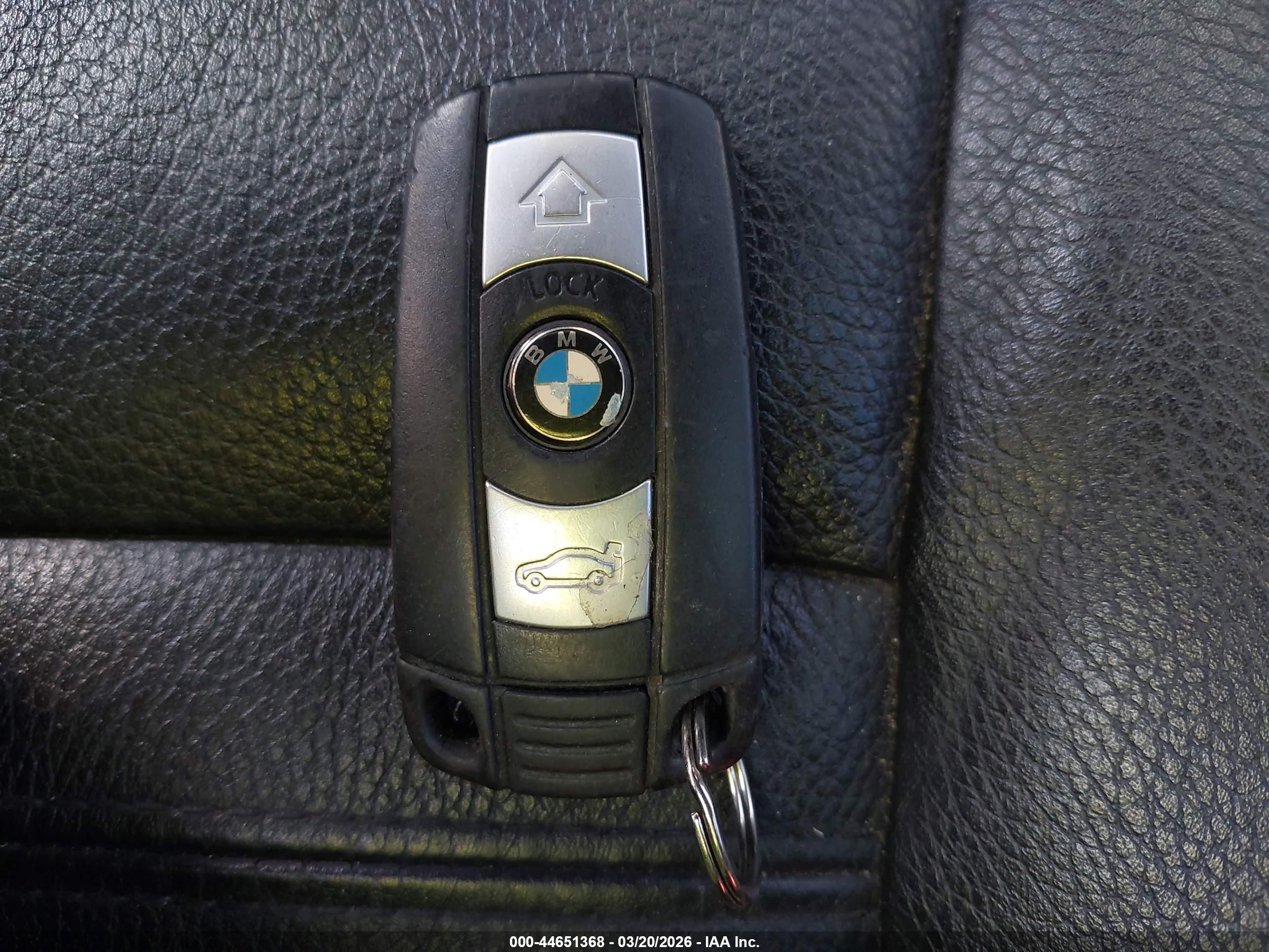 BMW 335I image 11