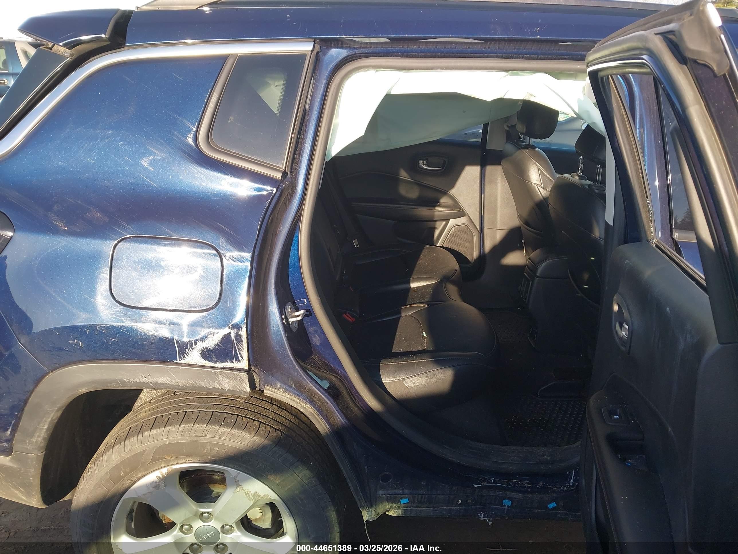 JEEP COMPASS image 8