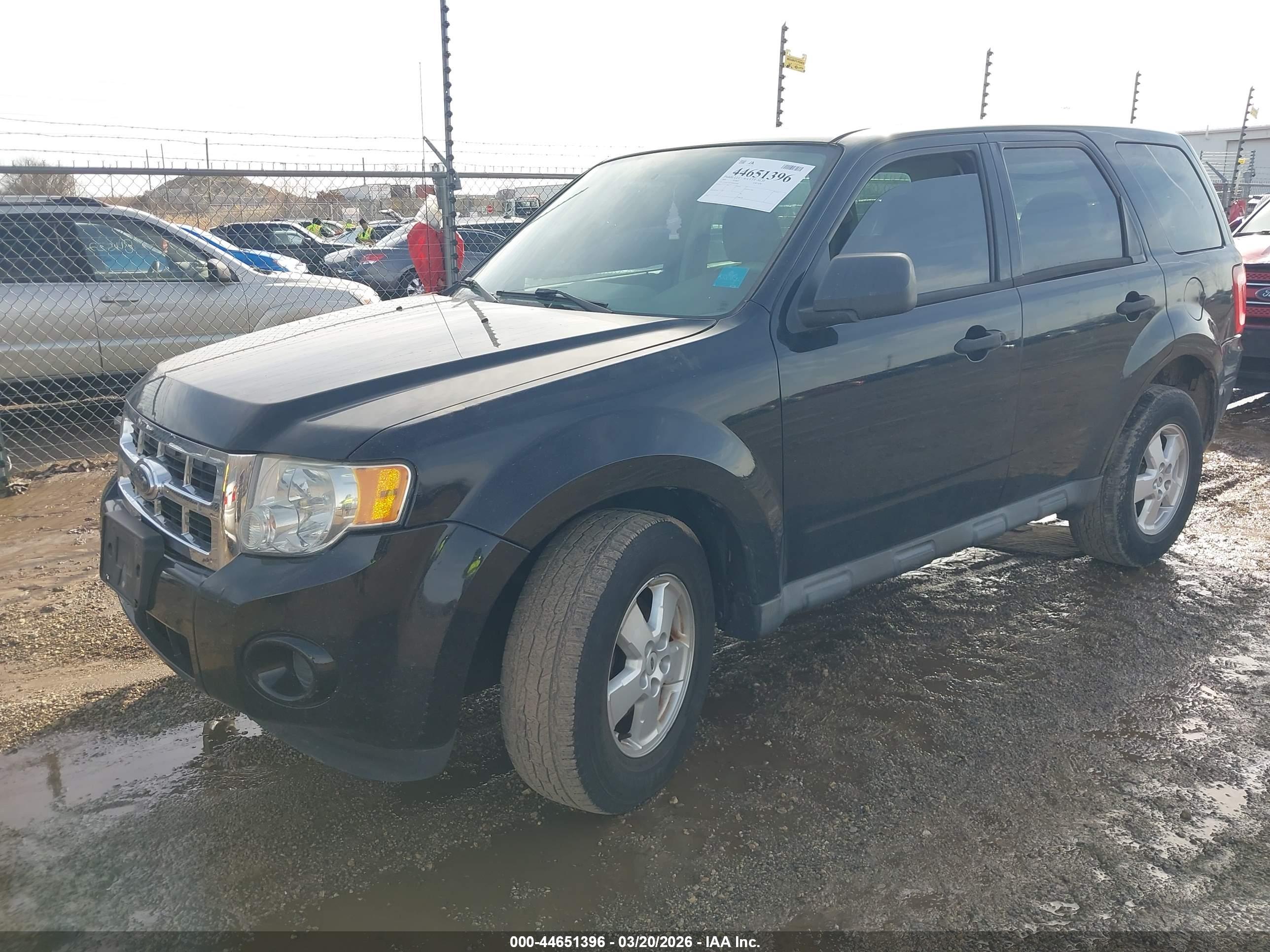 FORD ESCAPE image 6