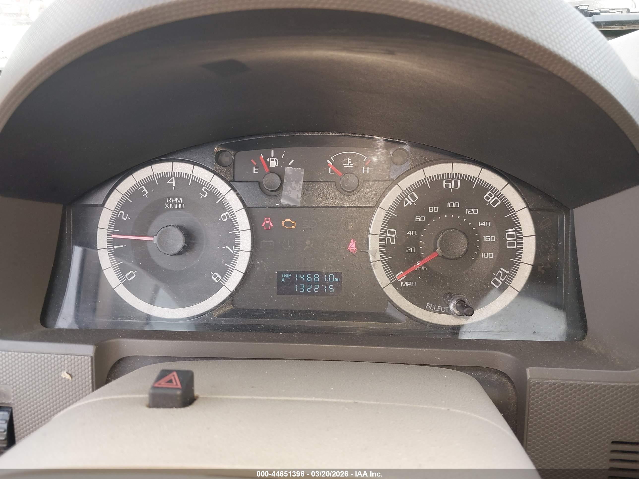 FORD ESCAPE image 7