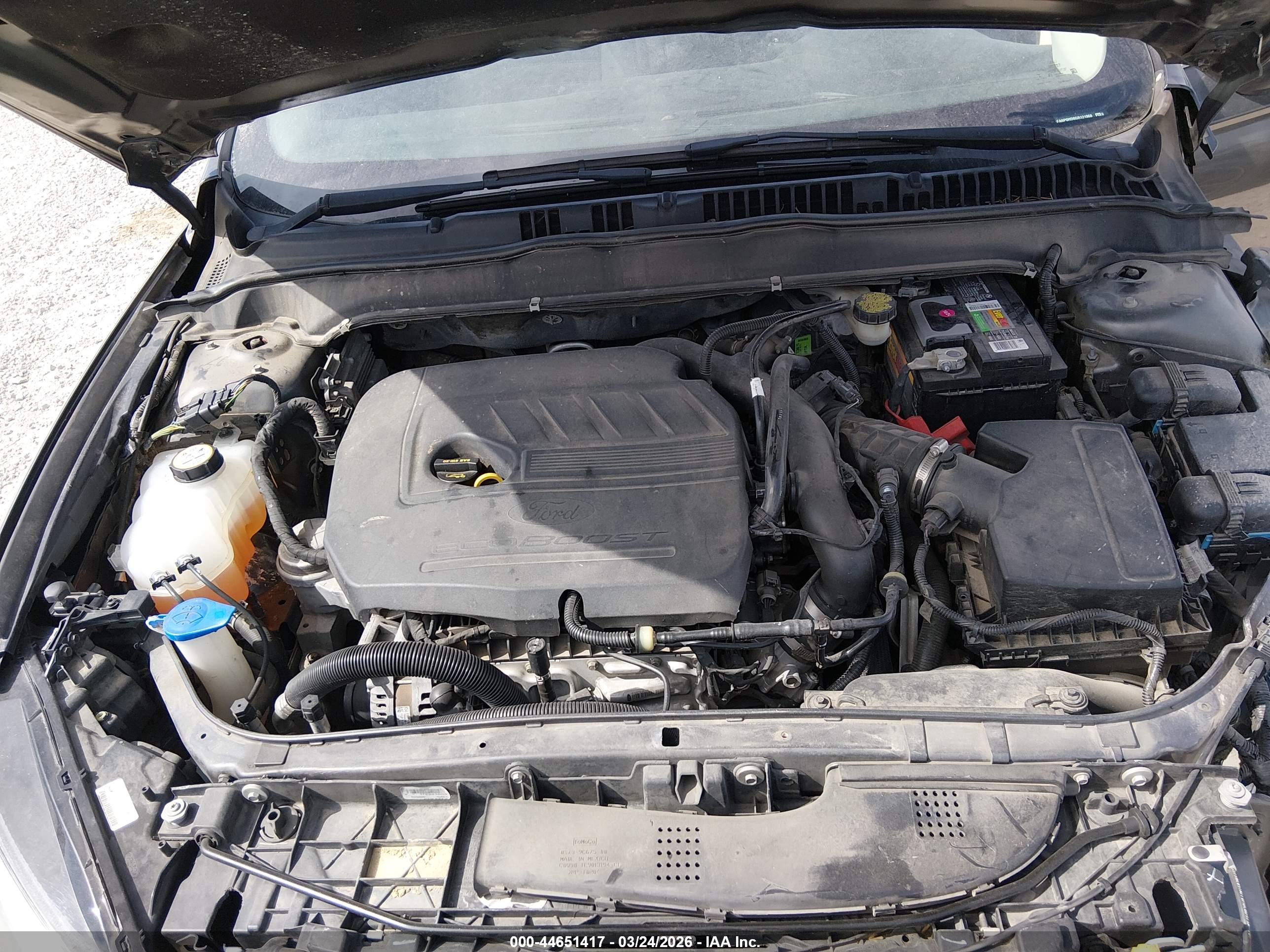 FORD FUSION image 10