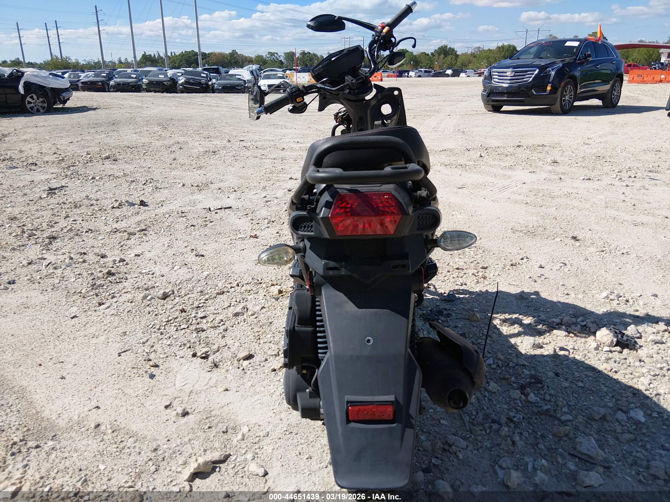 ZNEN SCOOTER image 6