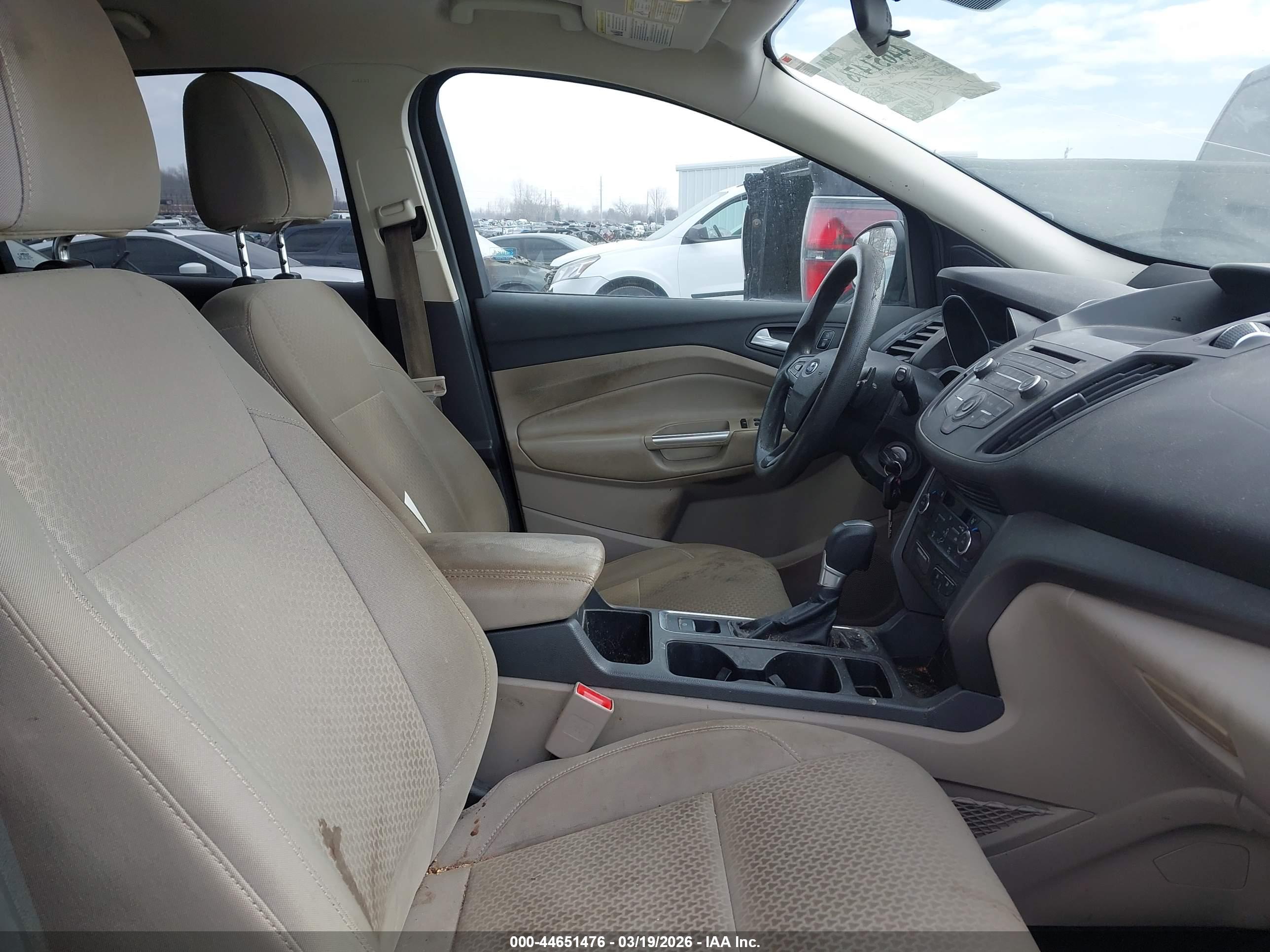 FORD ESCAPE image 5