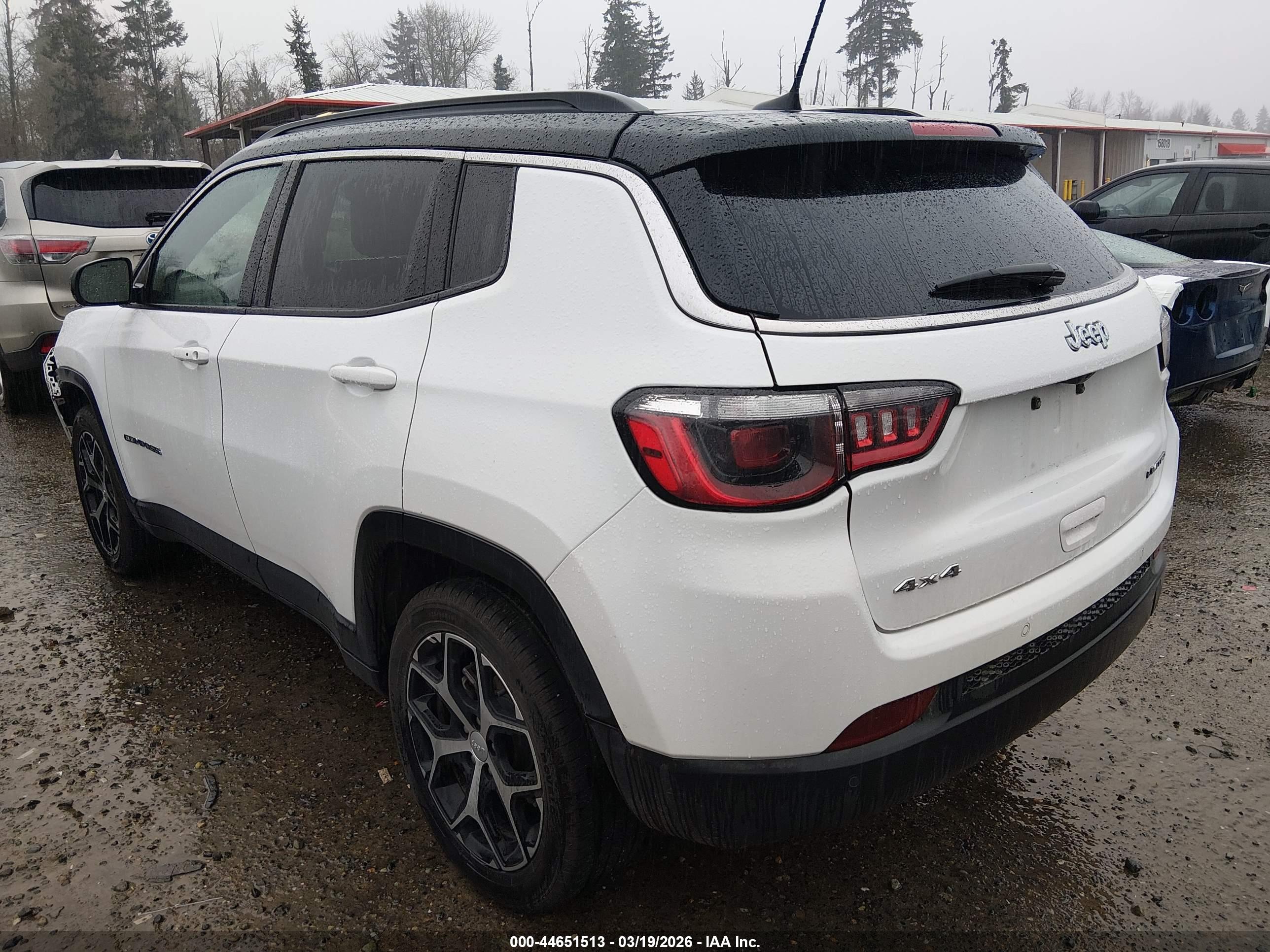 JEEP COMPASS image 3