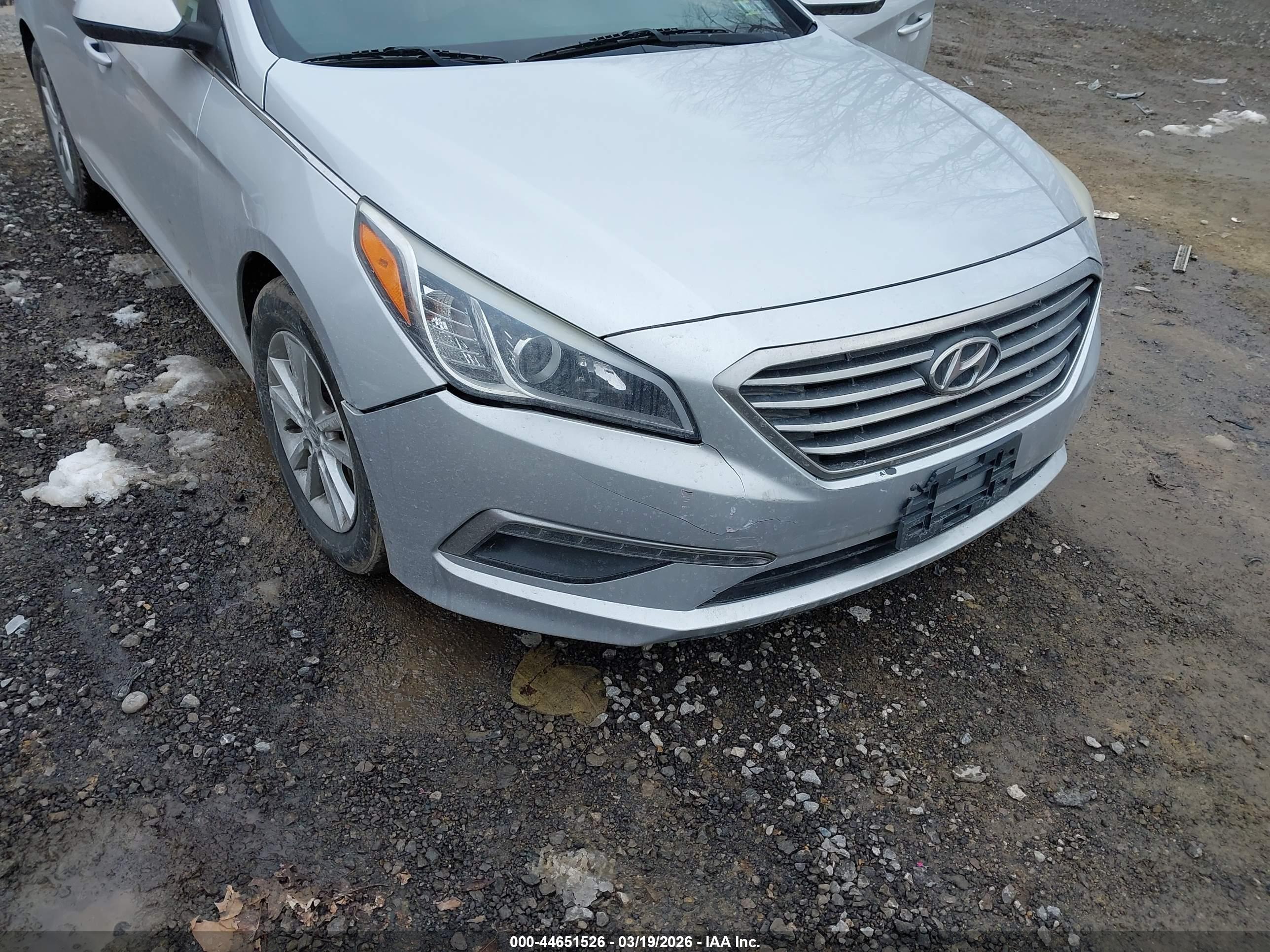 HYUNDAI SONATA image 6