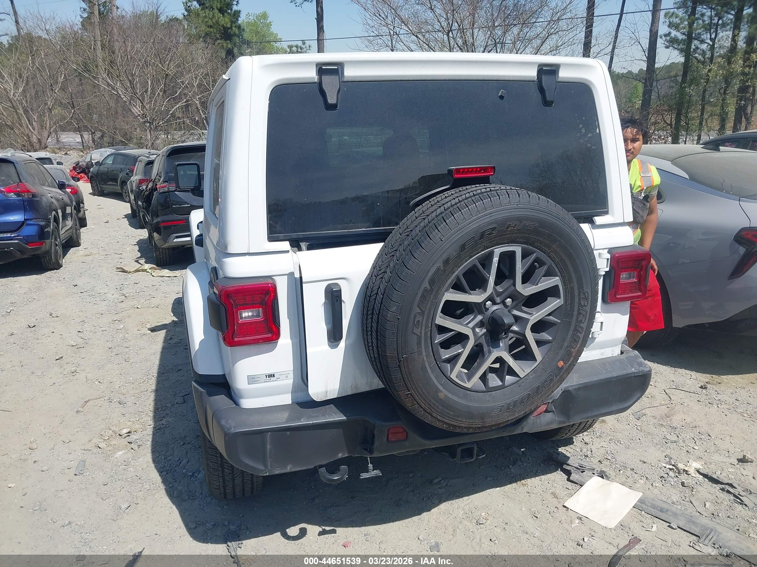 JEEP WRANGLER image 3