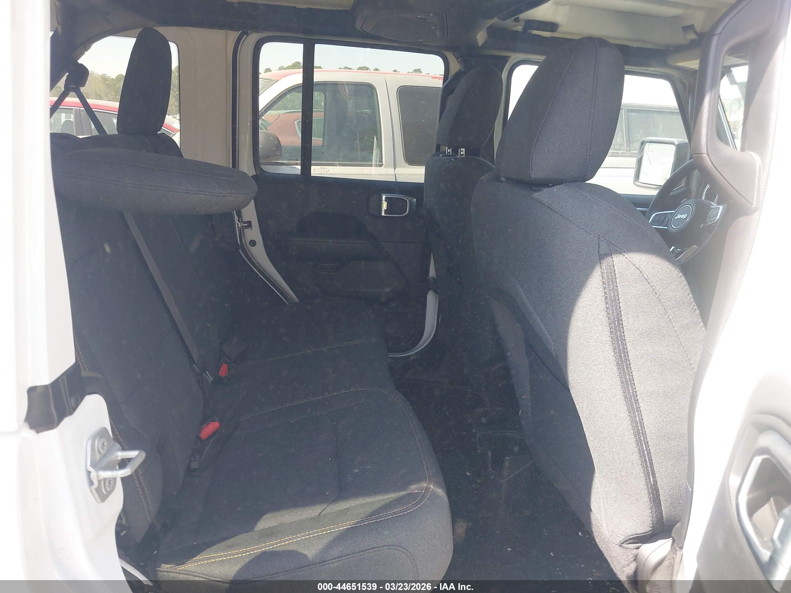 JEEP WRANGLER image 8