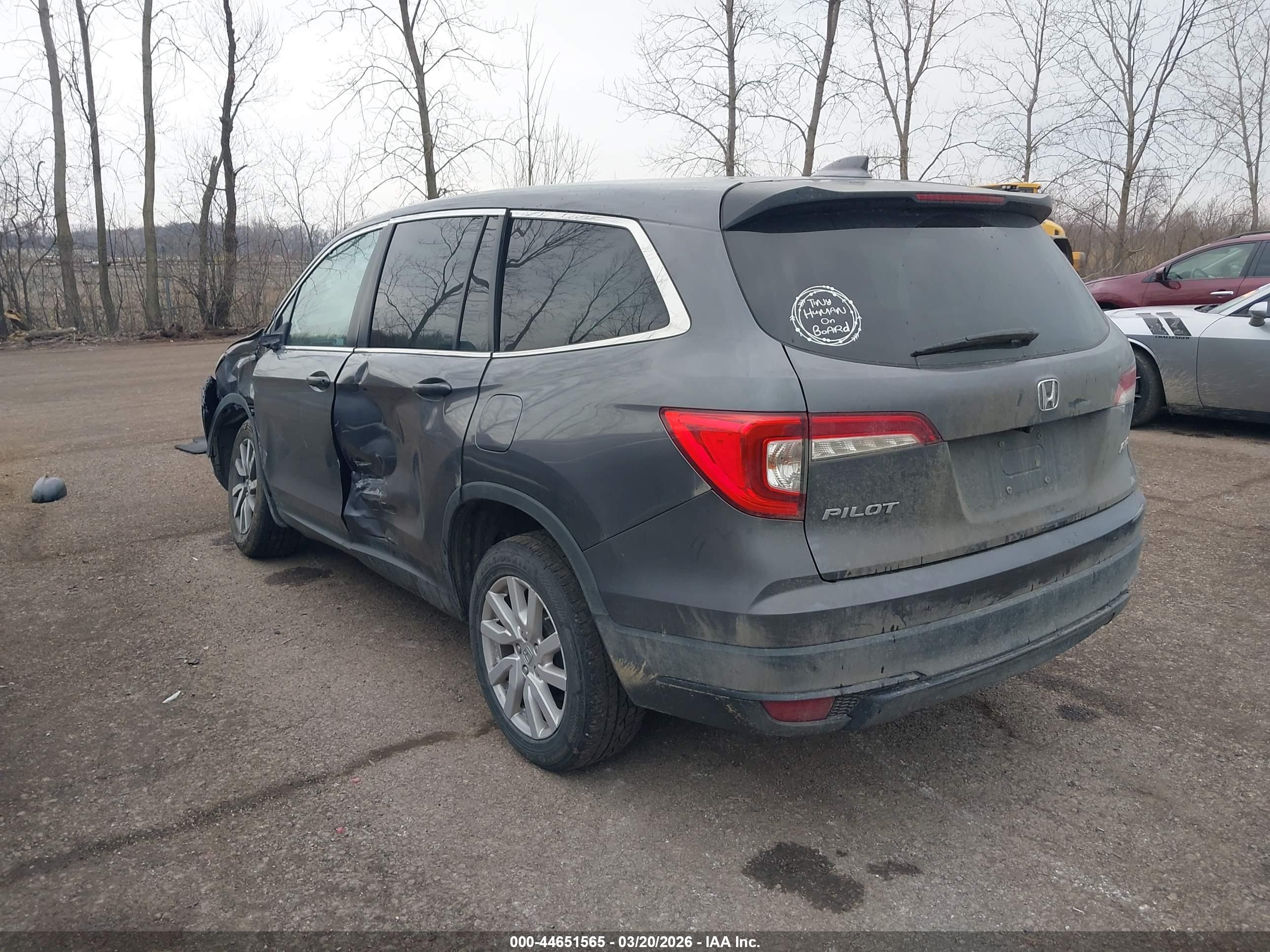 HONDA PILOT image 3