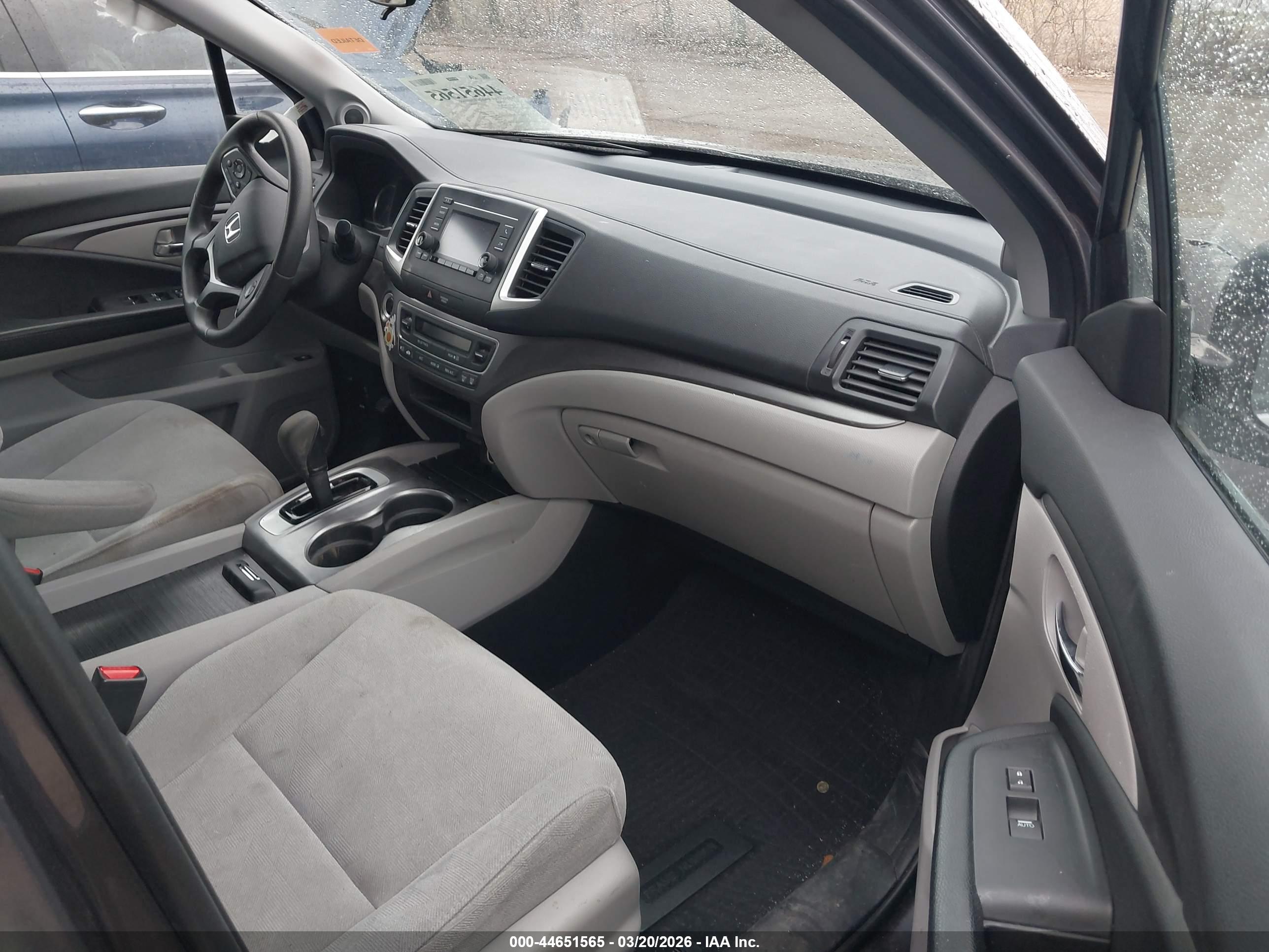 HONDA PILOT image 5