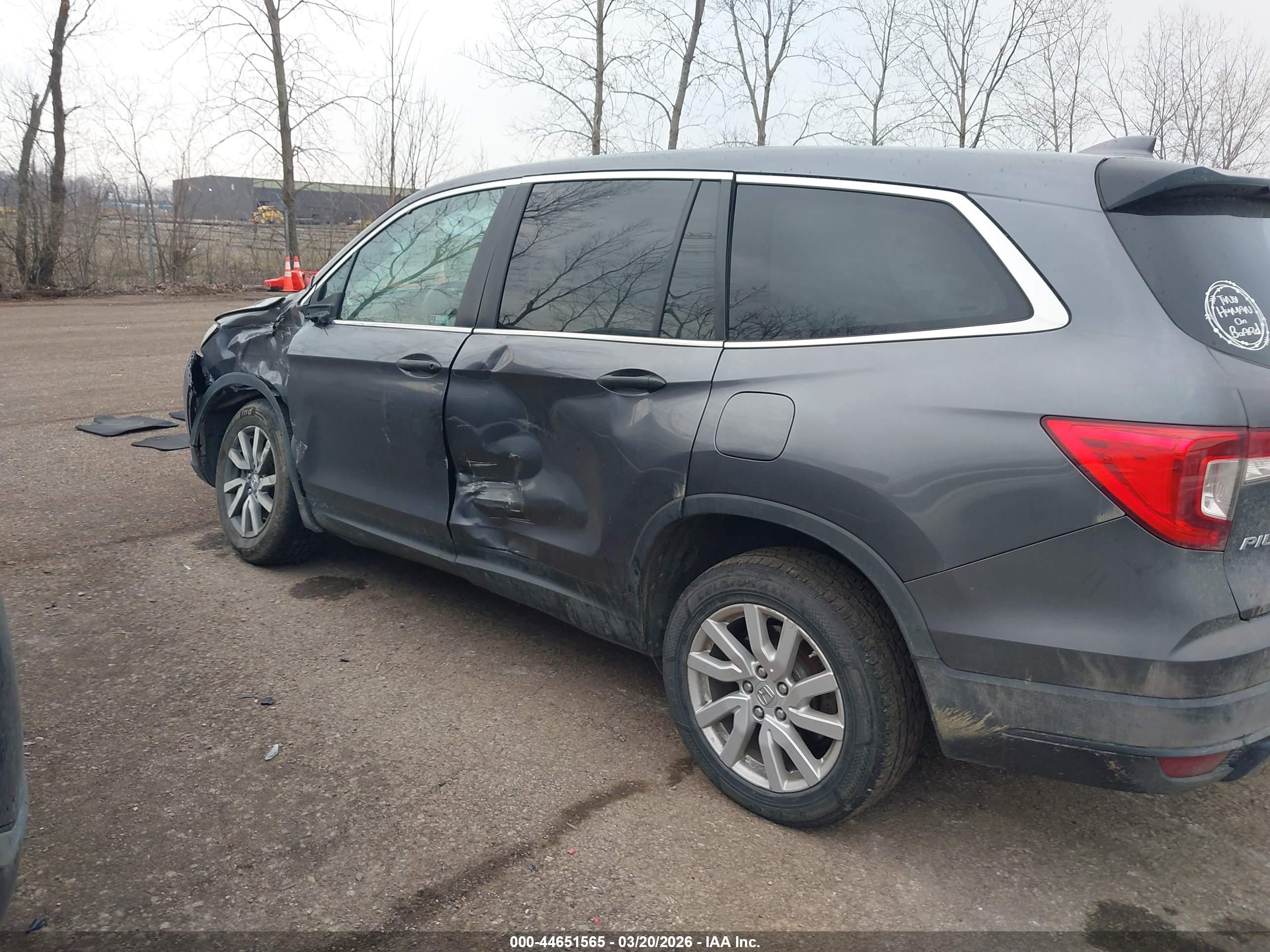 HONDA PILOT image 6