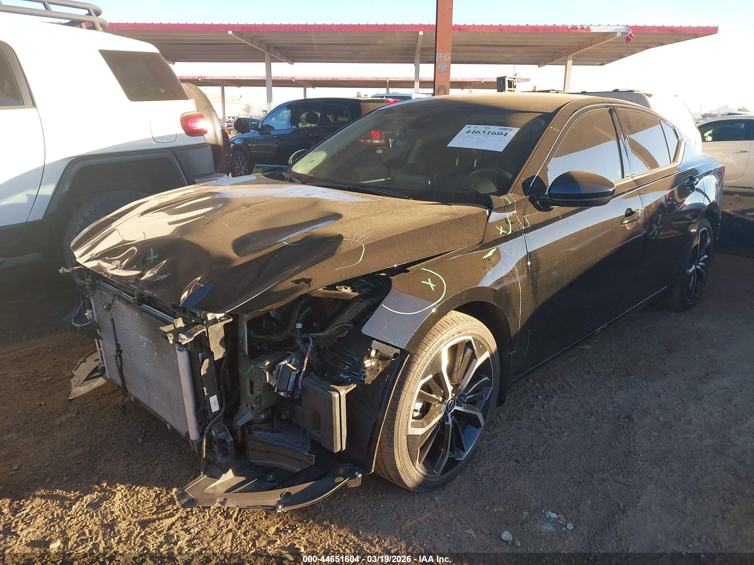 NISSAN ALTIMA image 2