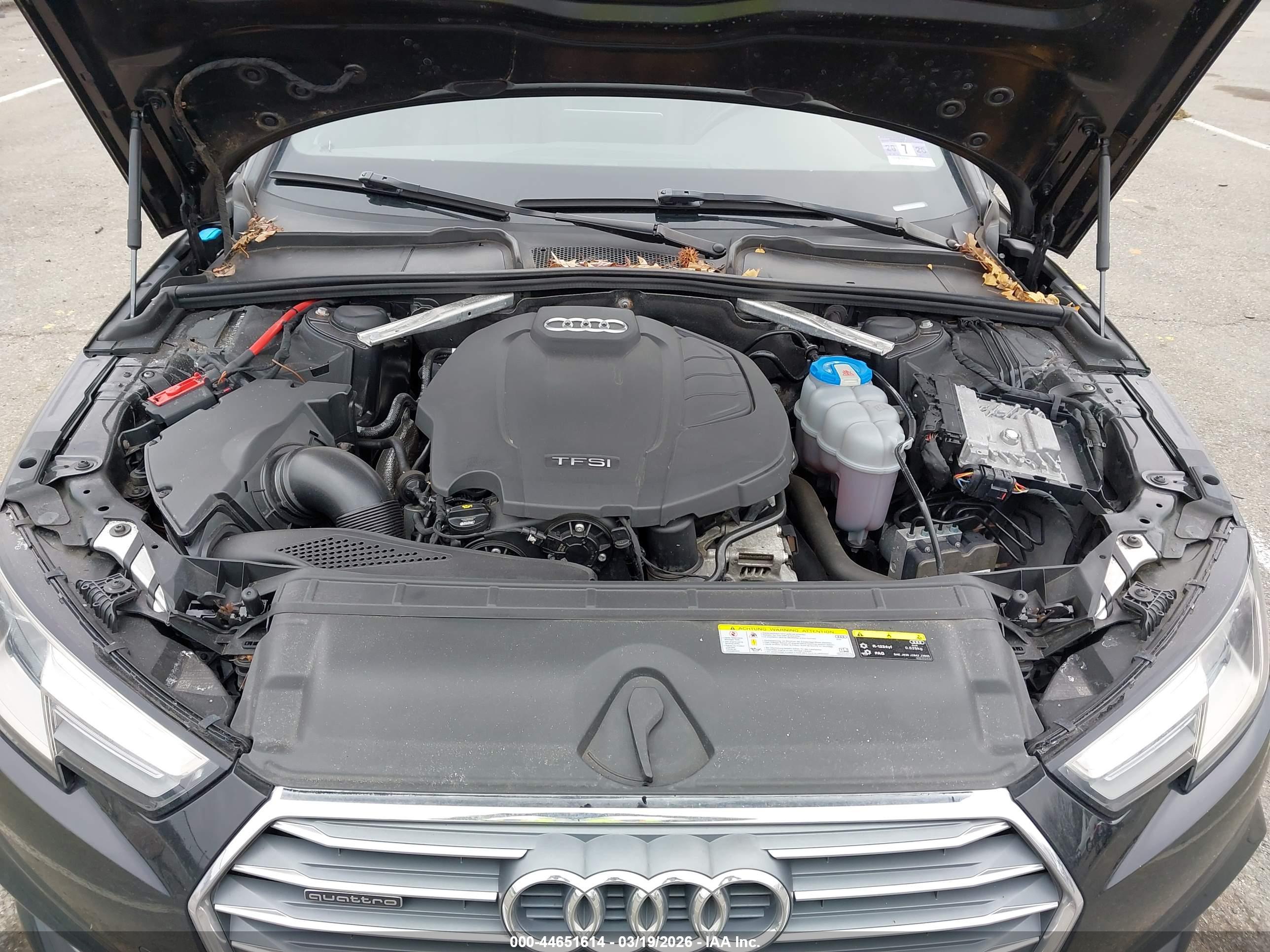 AUDI A4 image 10