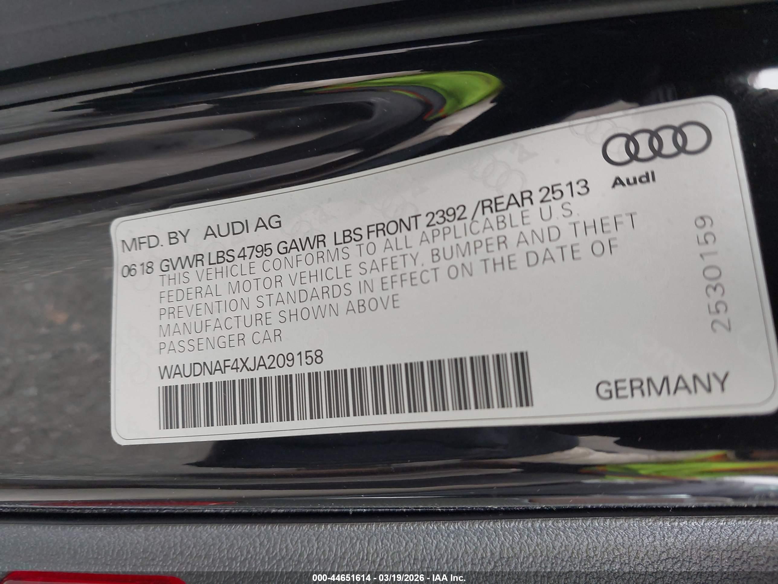 AUDI A4 image 9