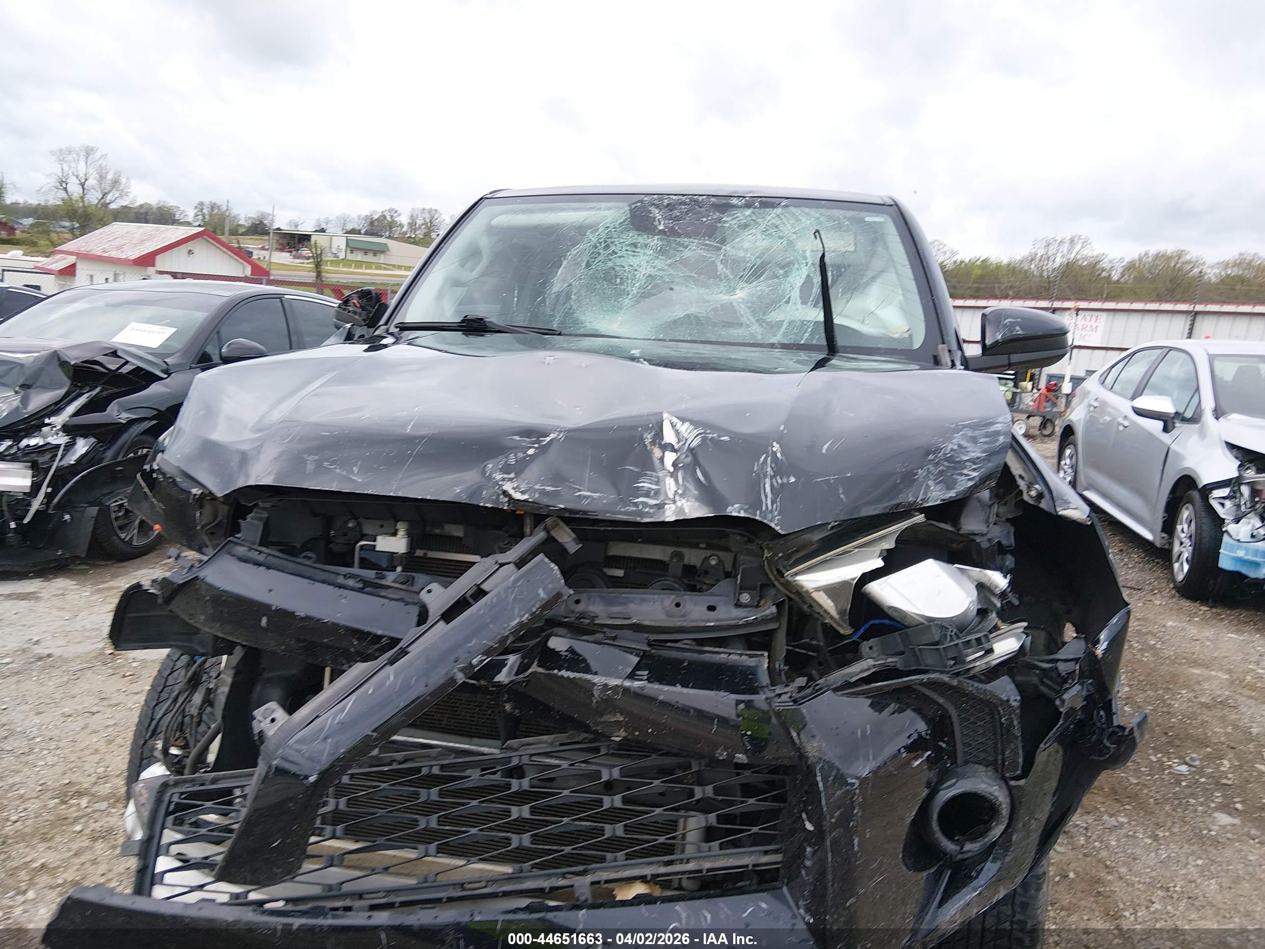 TOYOTA 4RUNNER image 6