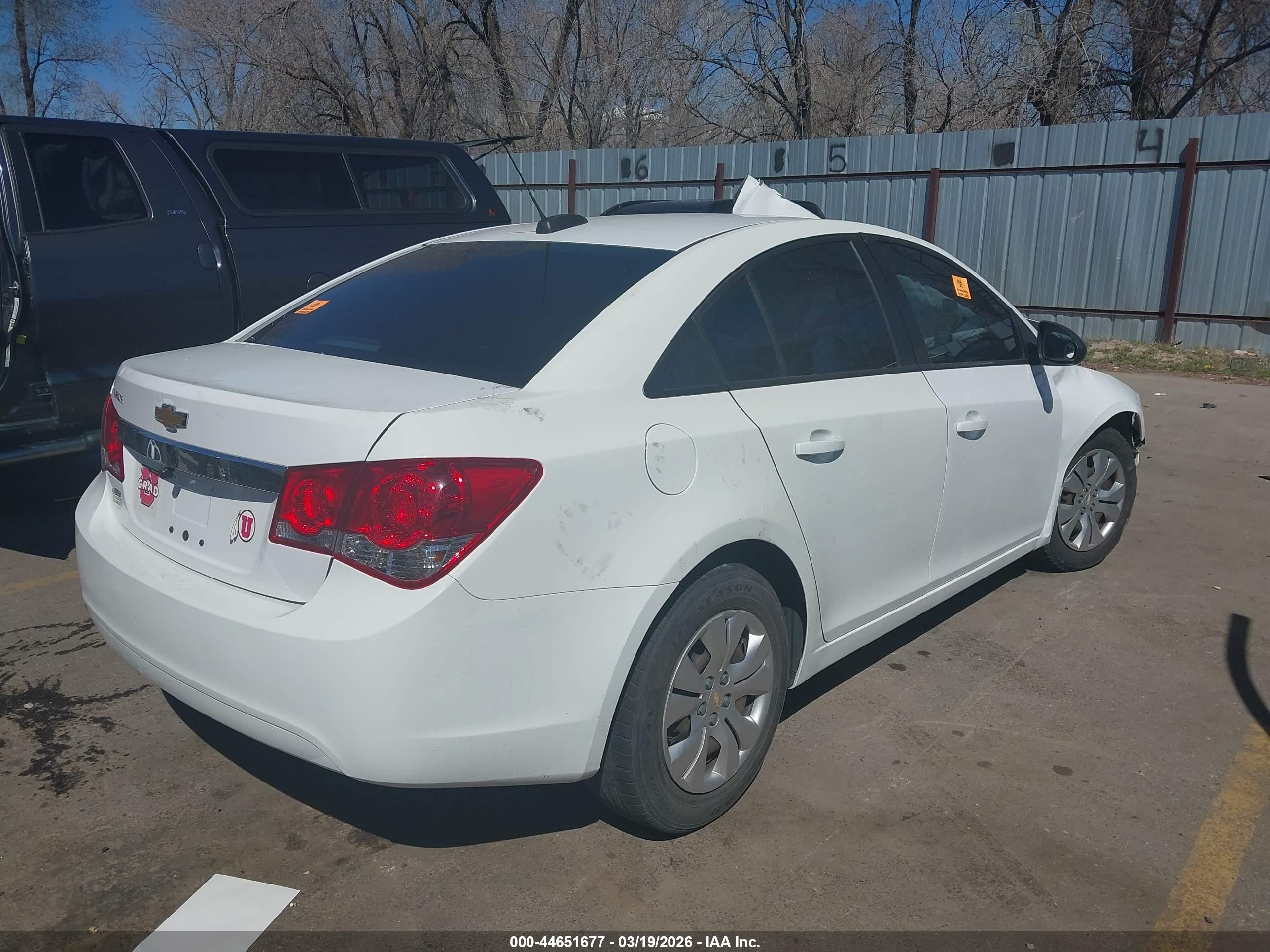 CHEVROLET CRUZE image 4