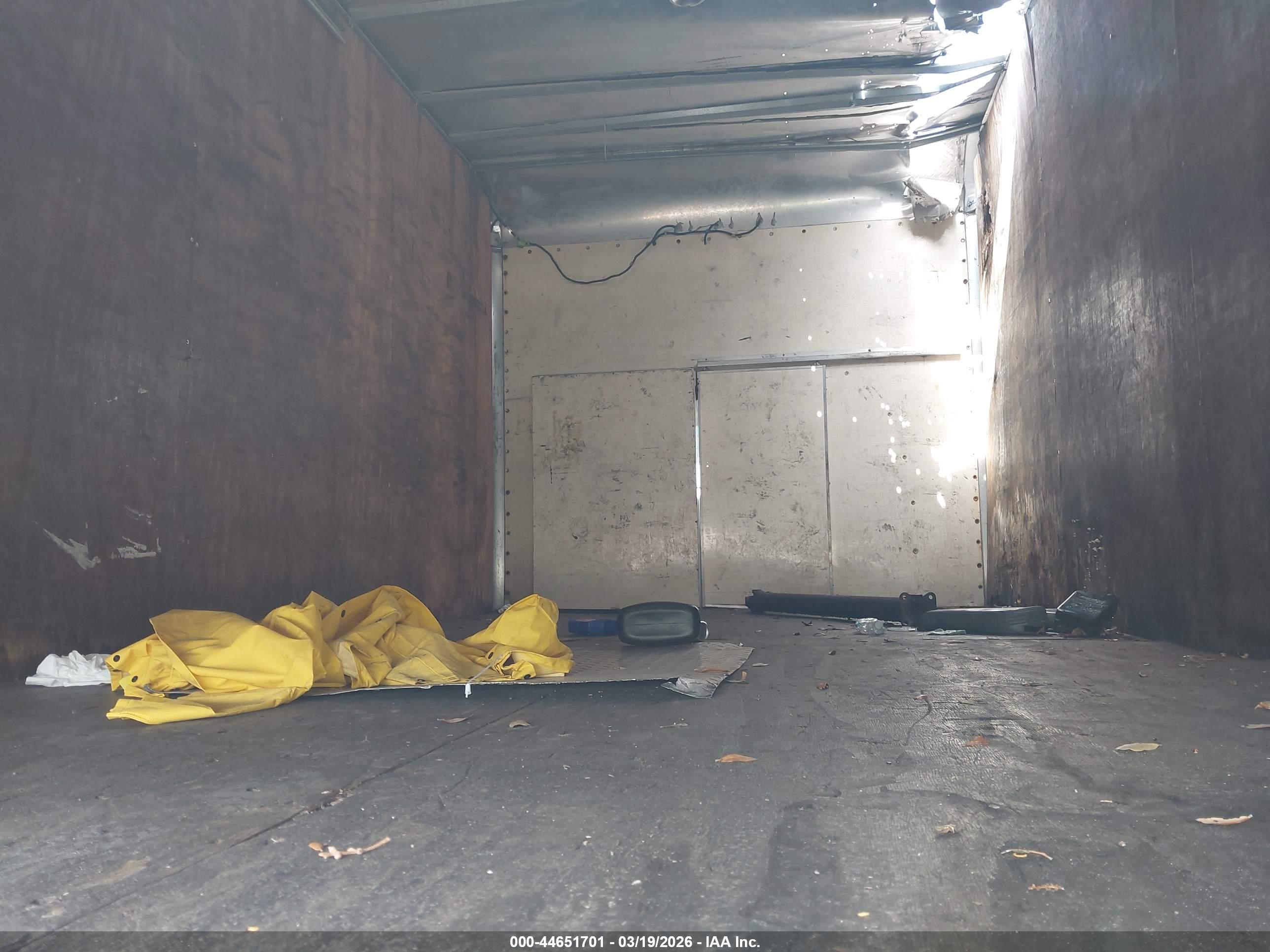 FORD E-350 image 7
