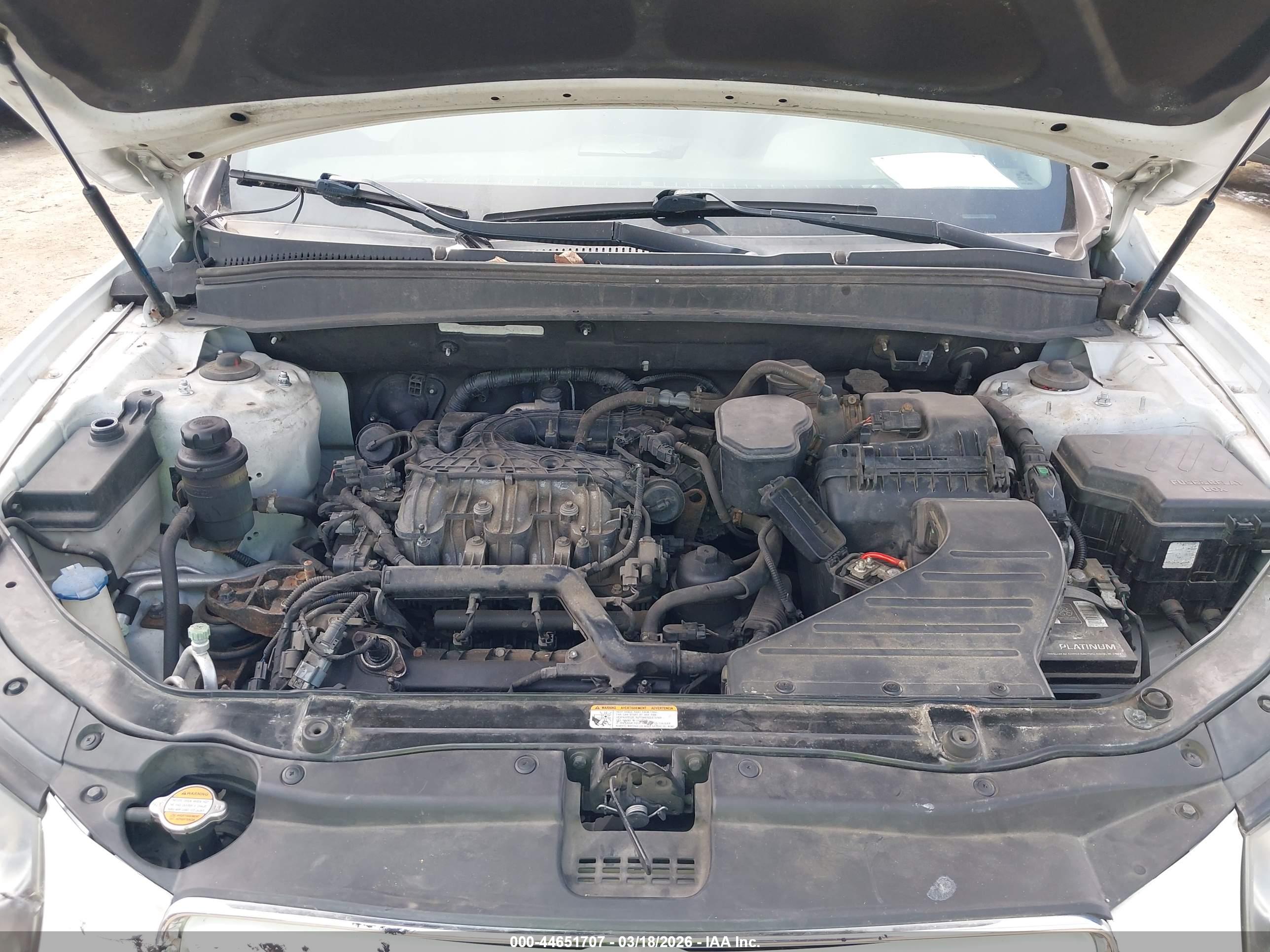 HYUNDAI SANTA image 10