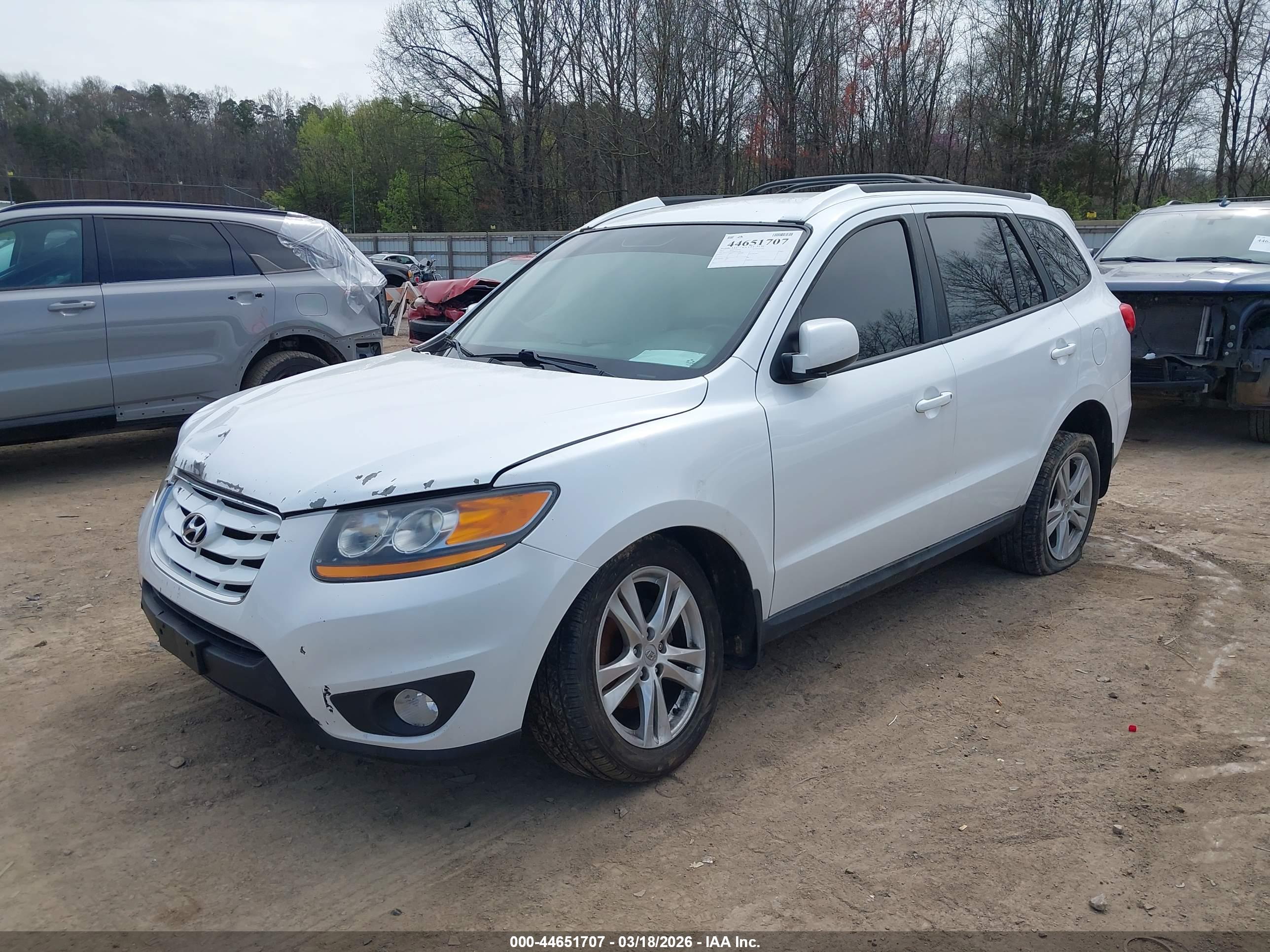 HYUNDAI SANTA image 2