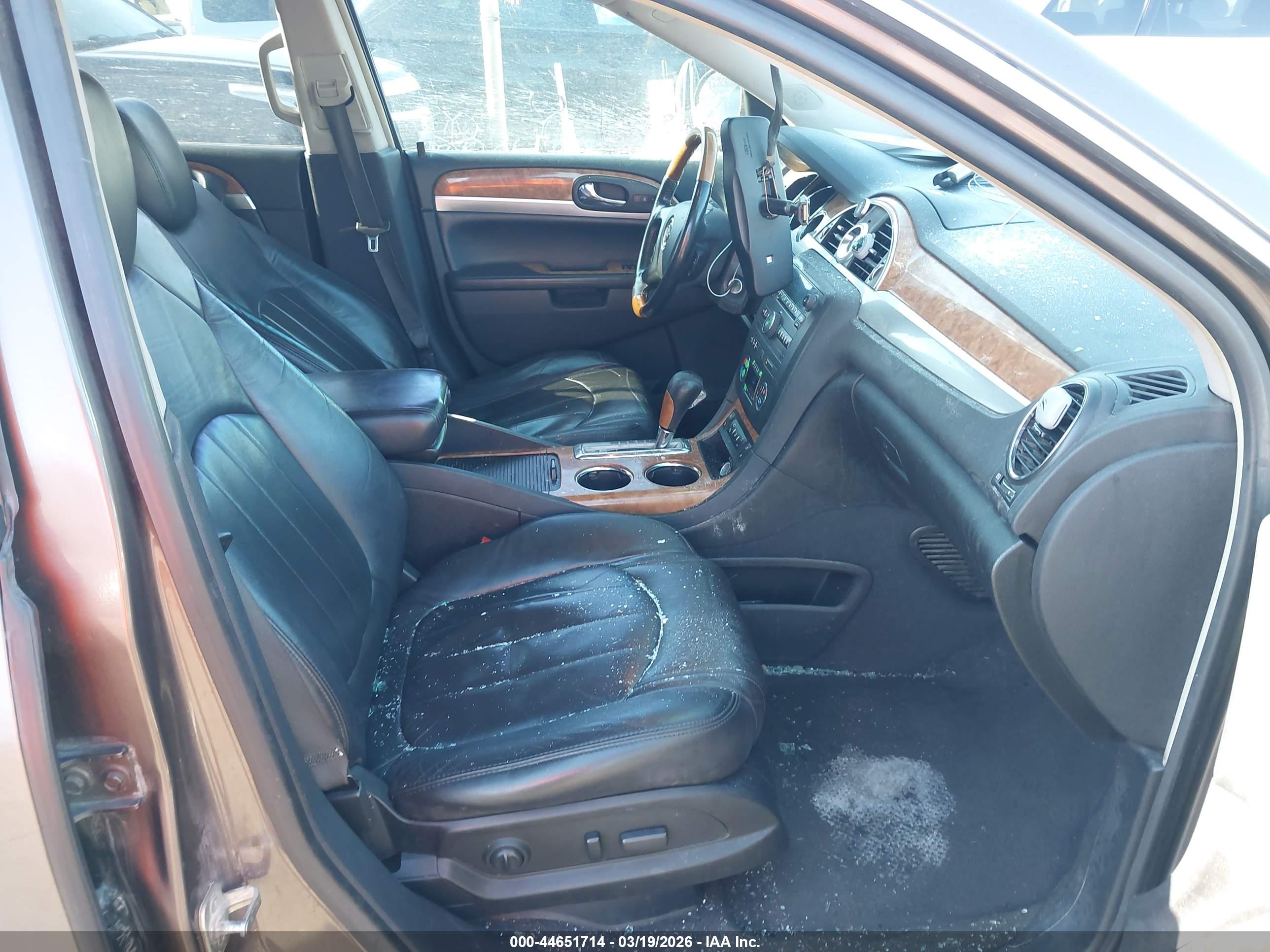 BUICK ENCLAVE image 5