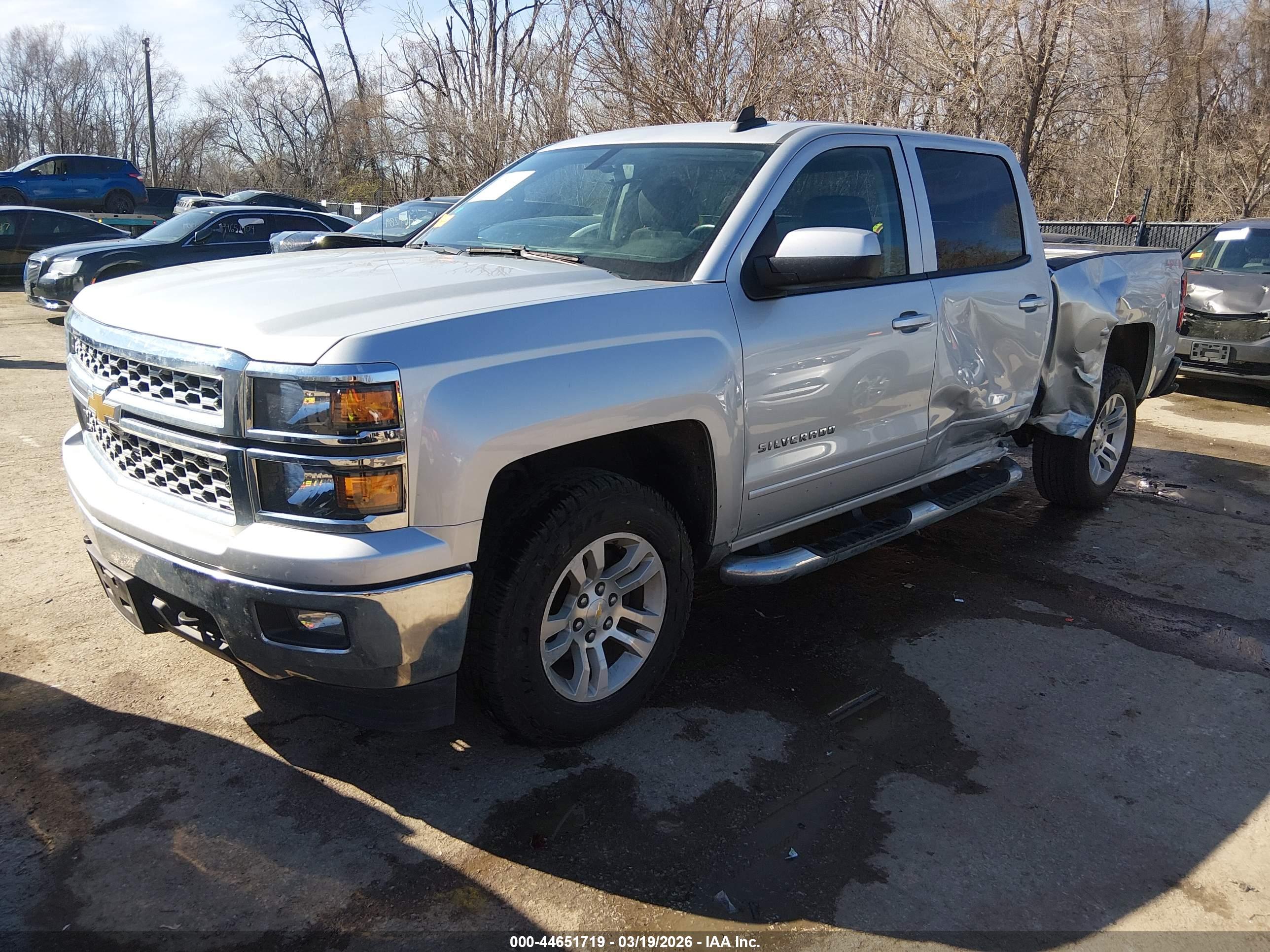 CHEVROLET SILVERADO image 2