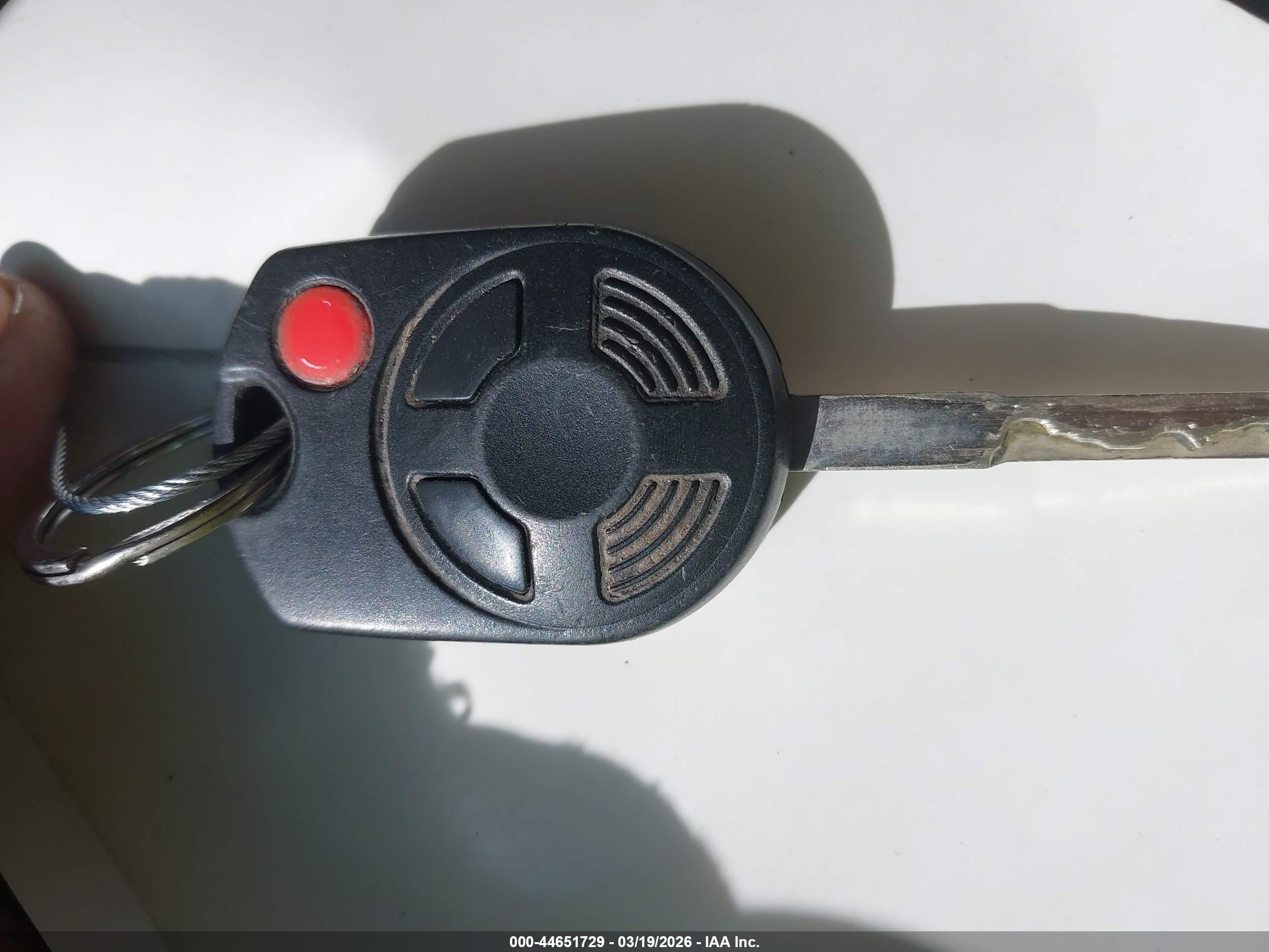 FORD ESCAPE image 11