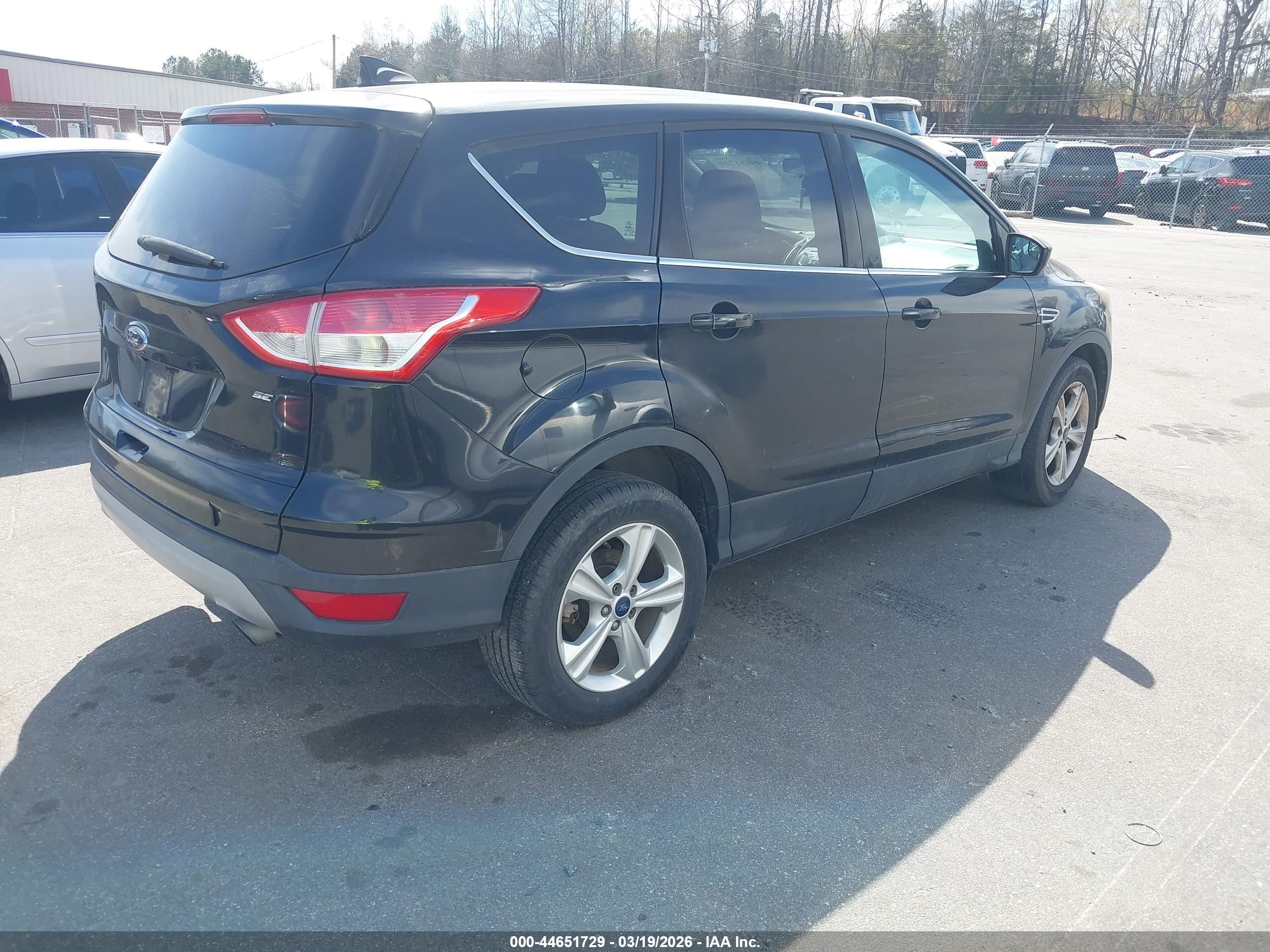 FORD ESCAPE image 4