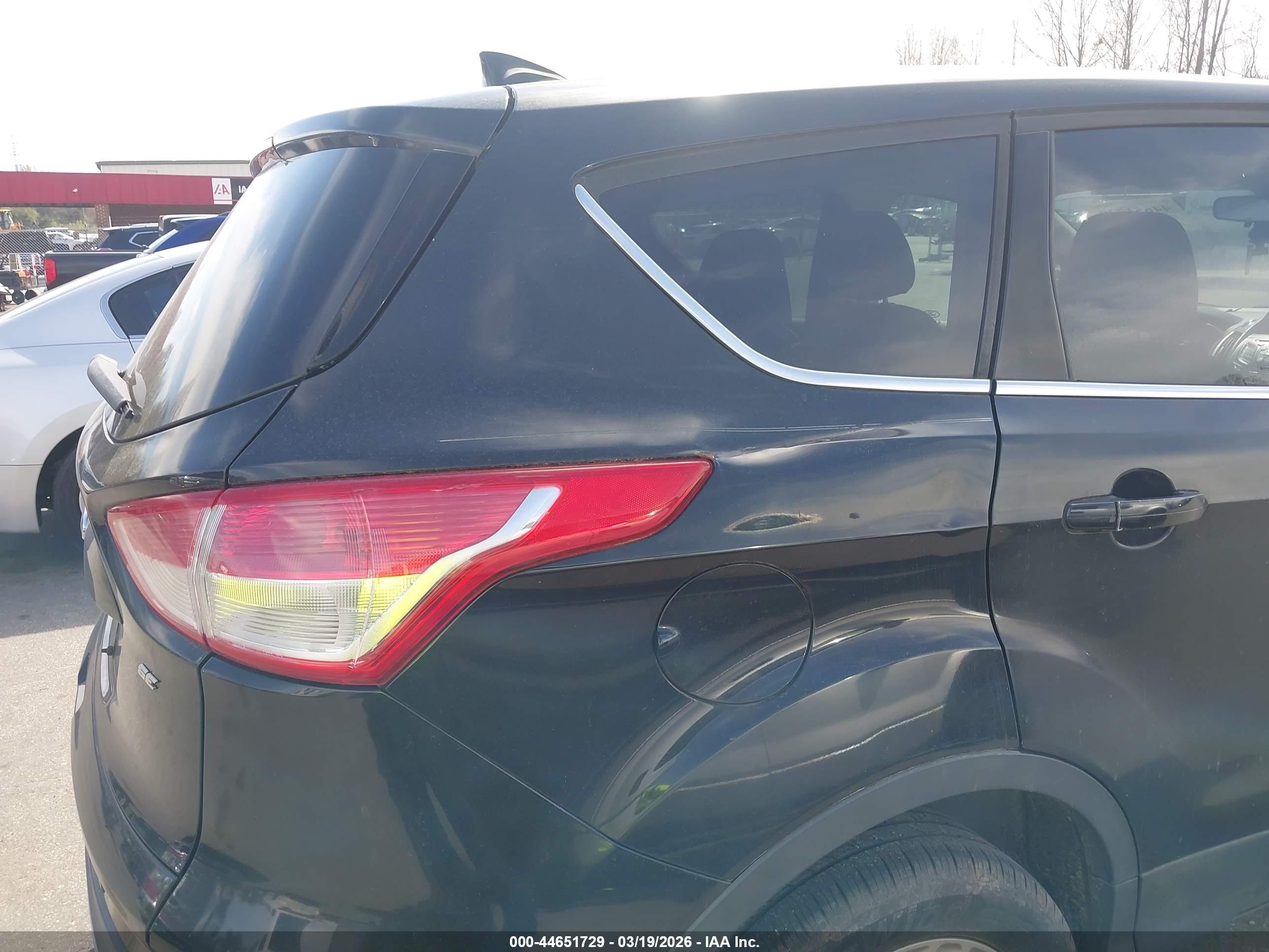 FORD ESCAPE image 6