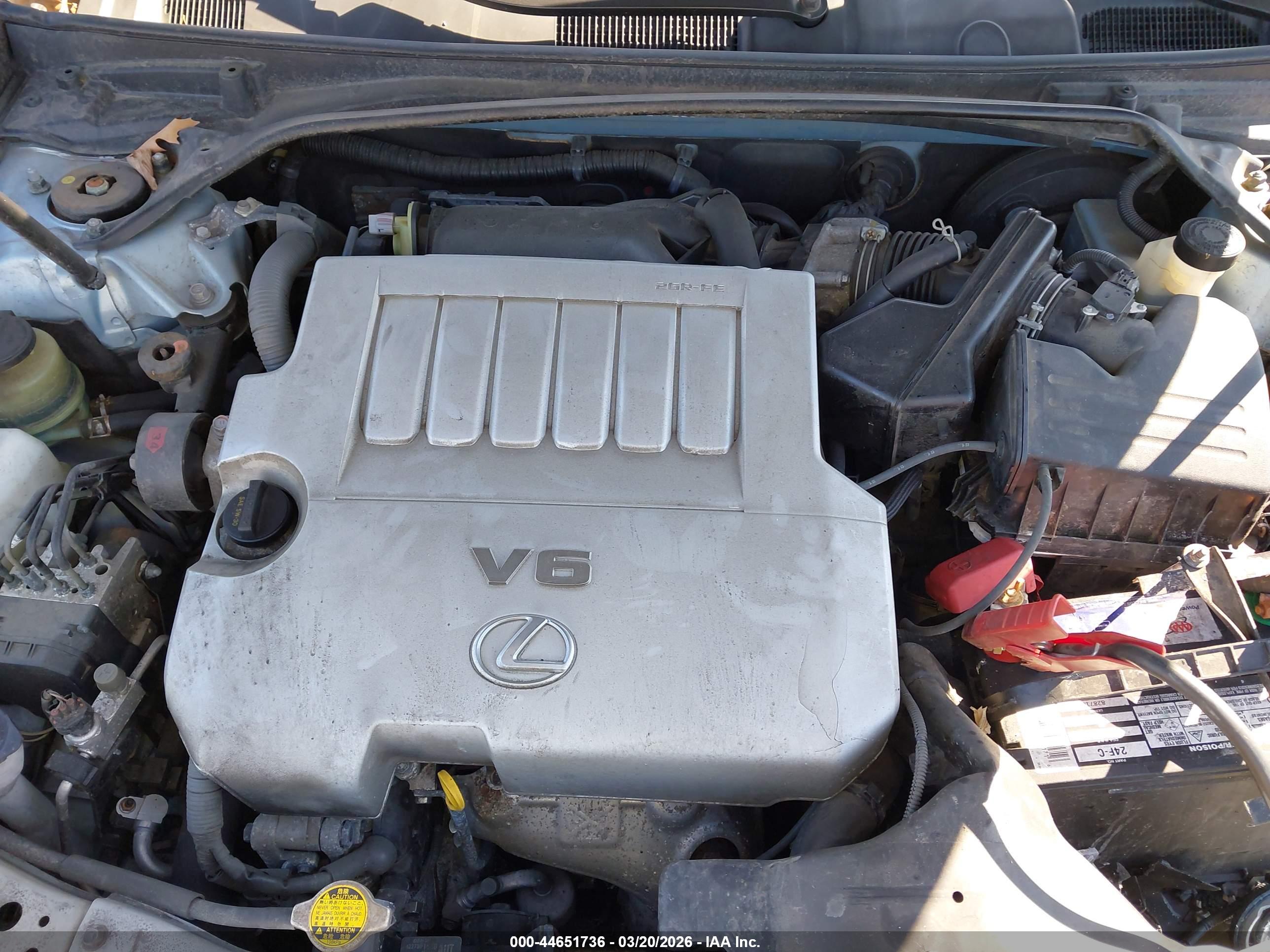 LEXUS ES image 10