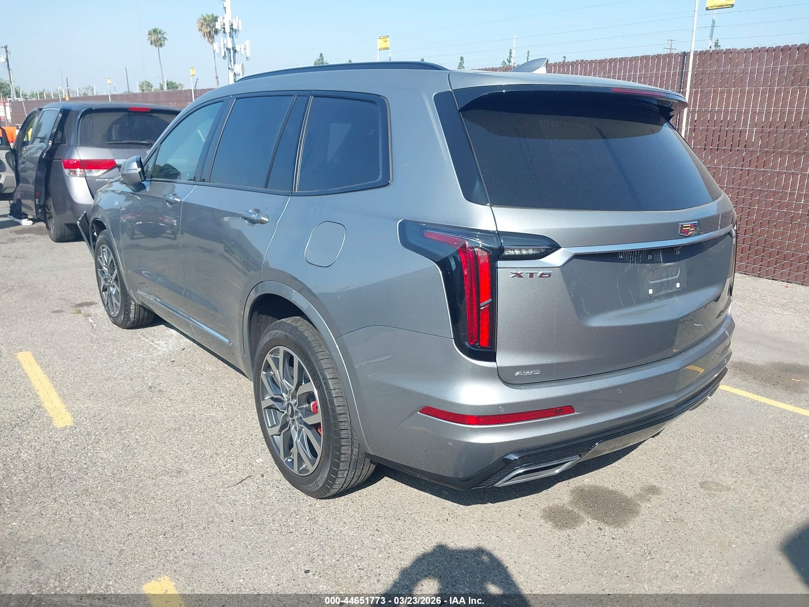 CADILLAC XT6 image 3