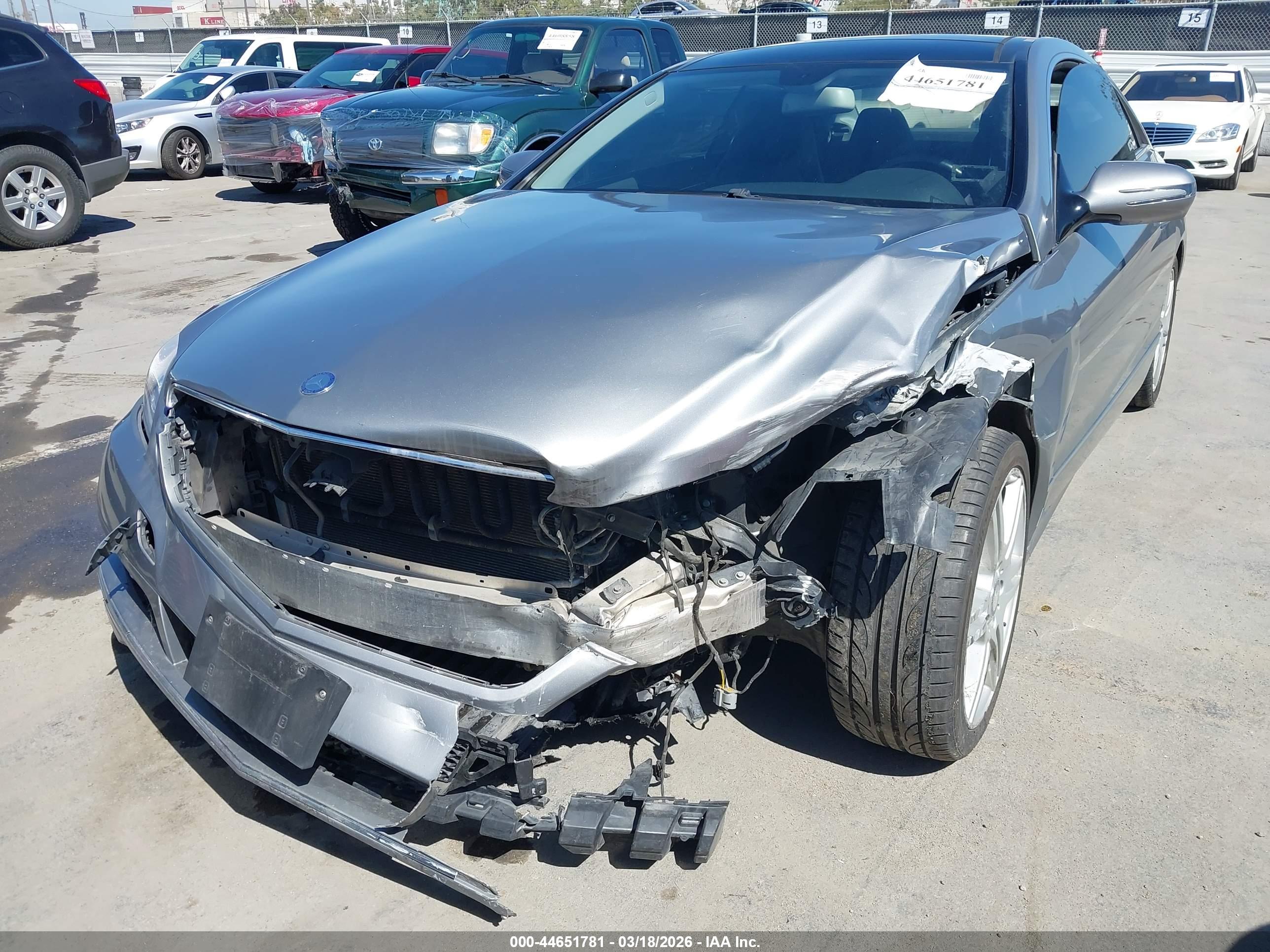 MERCEDES-BENZ E image 6