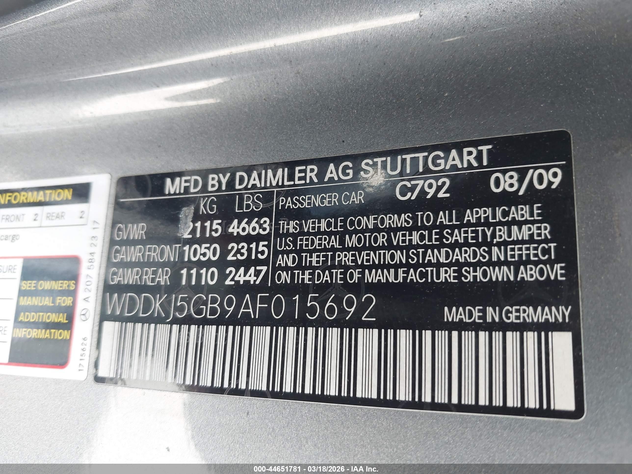 MERCEDES-BENZ E image 9