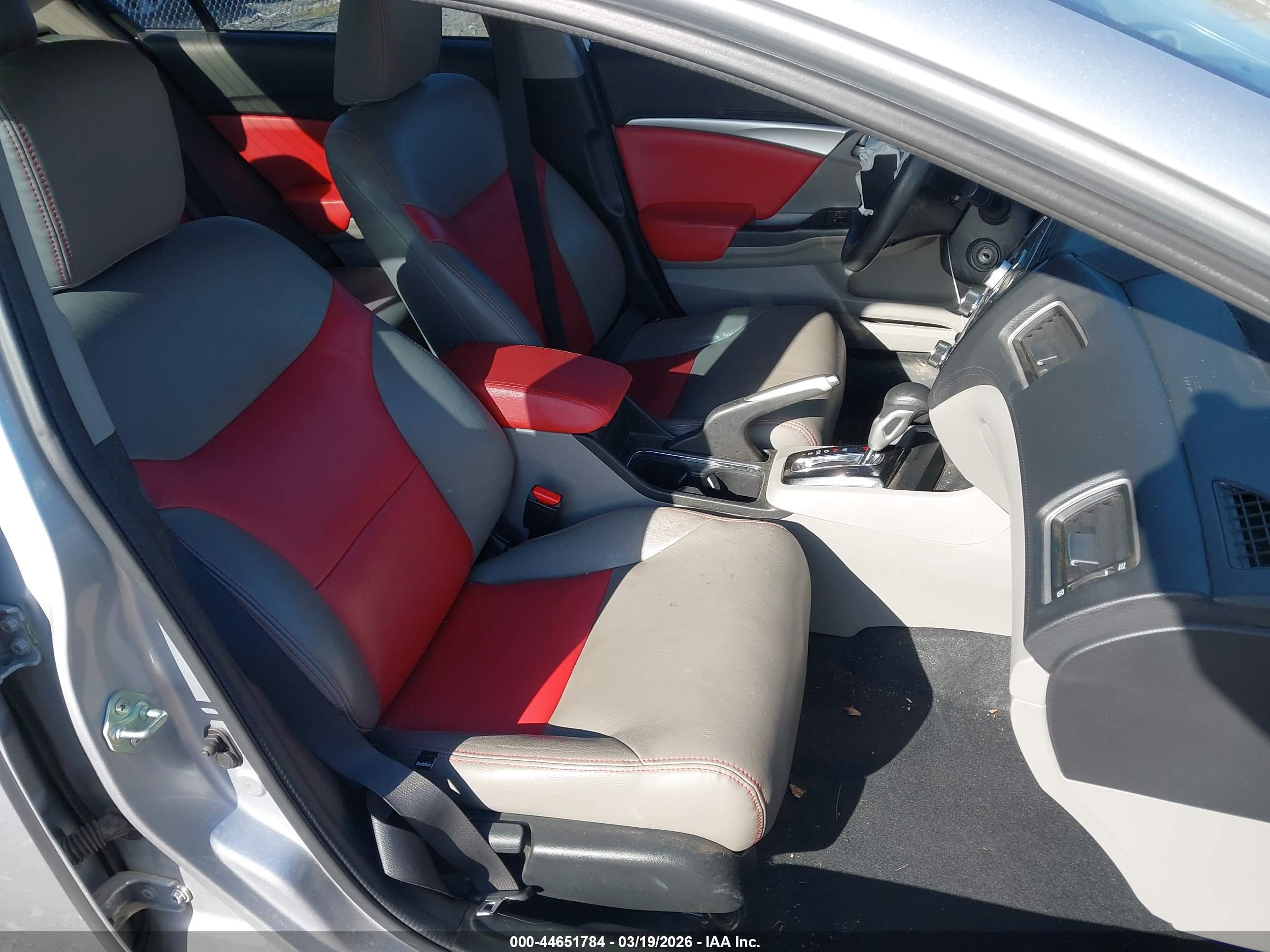 HONDA CIVIC image 5
