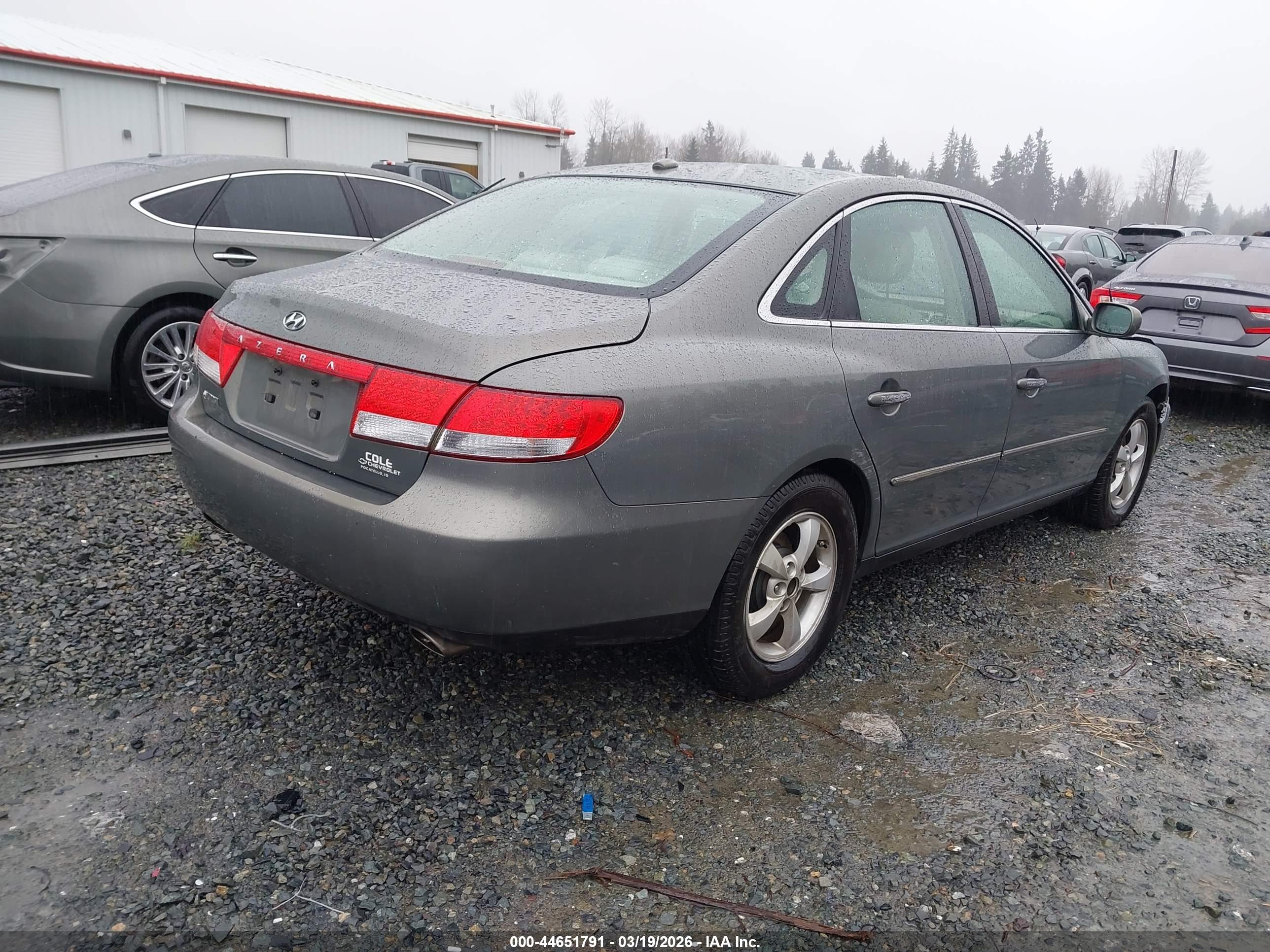 HYUNDAI AZERA image 4