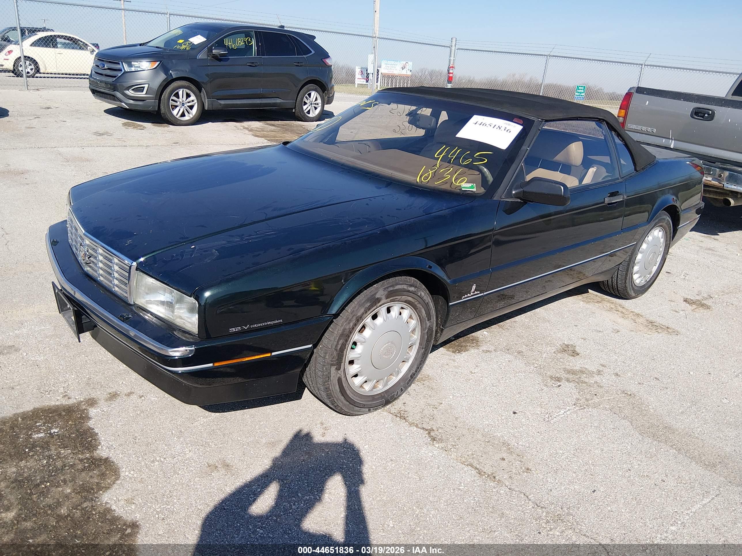 CADILLAC ALLANTE image 2