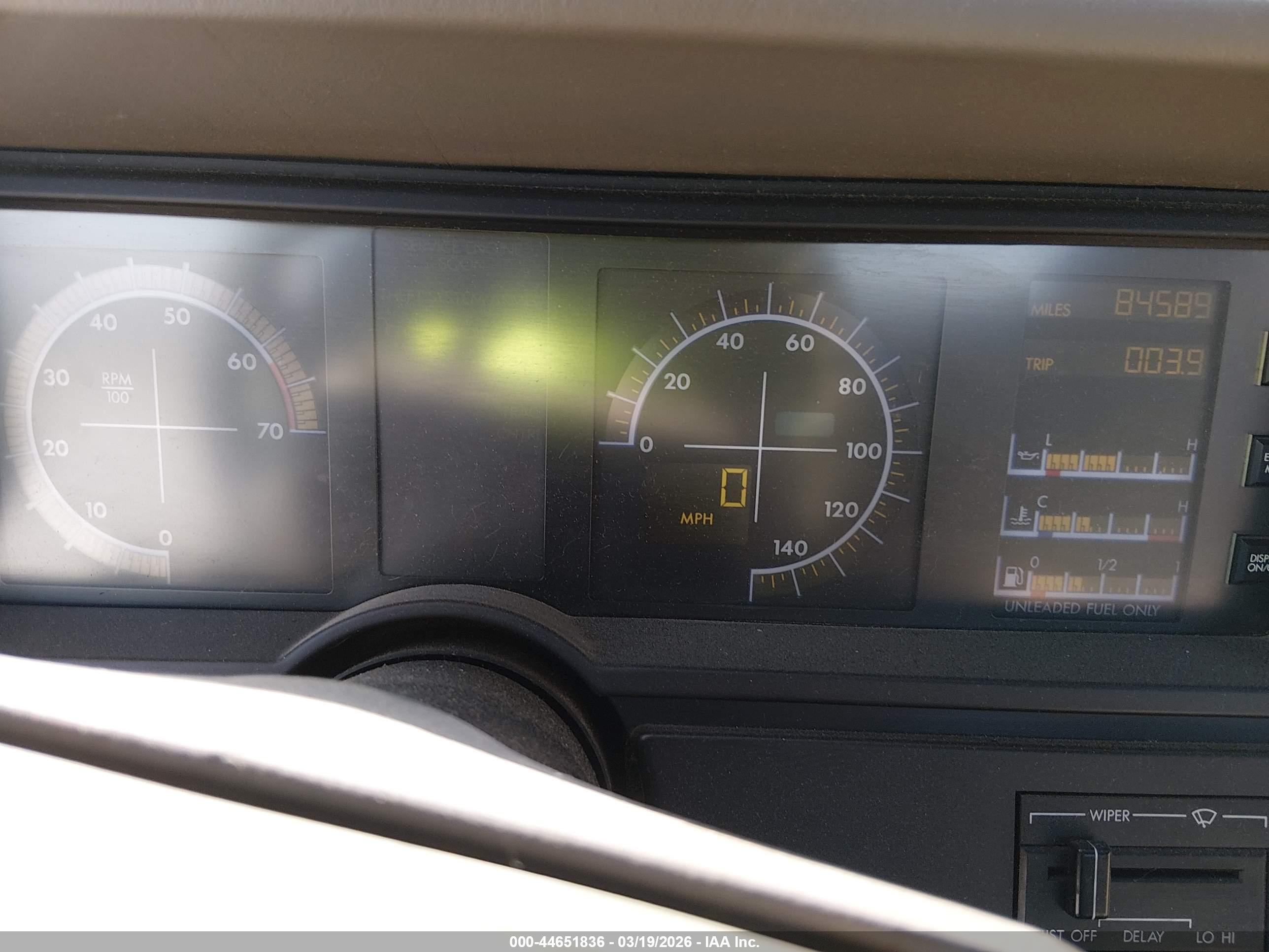 CADILLAC ALLANTE image 7
