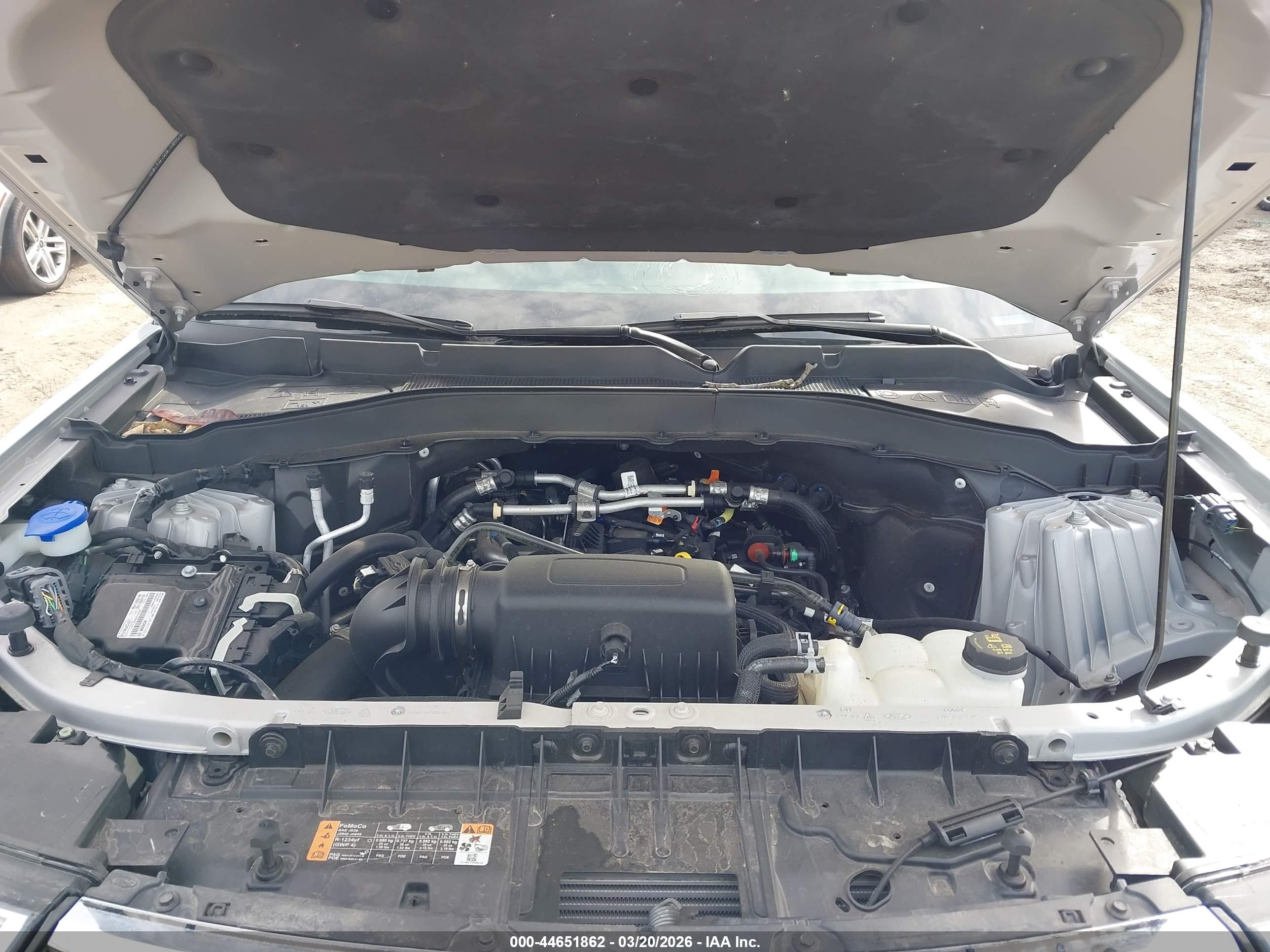 FORD EXPLORER image 10