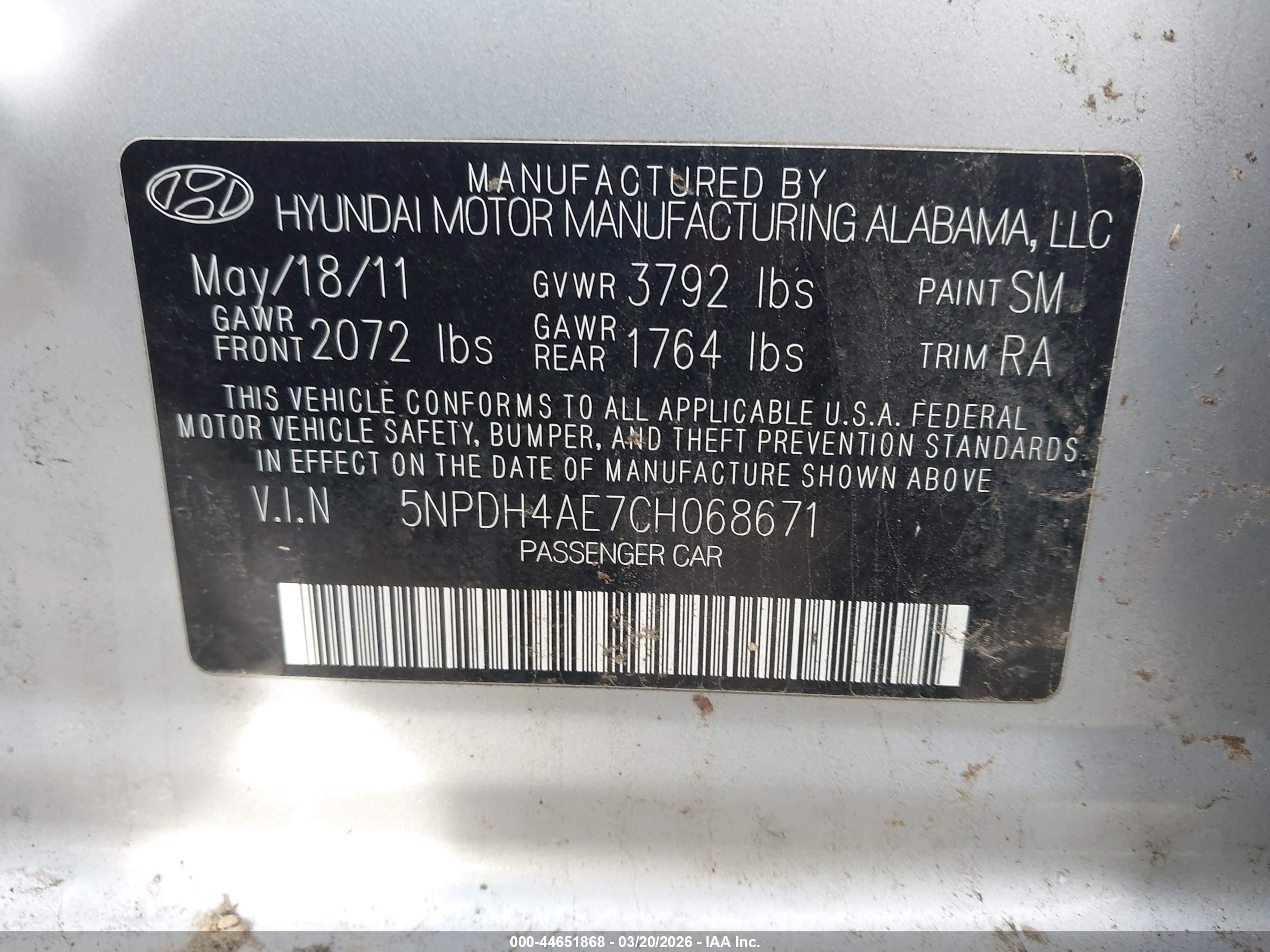 HYUNDAI ELANTRA image 9