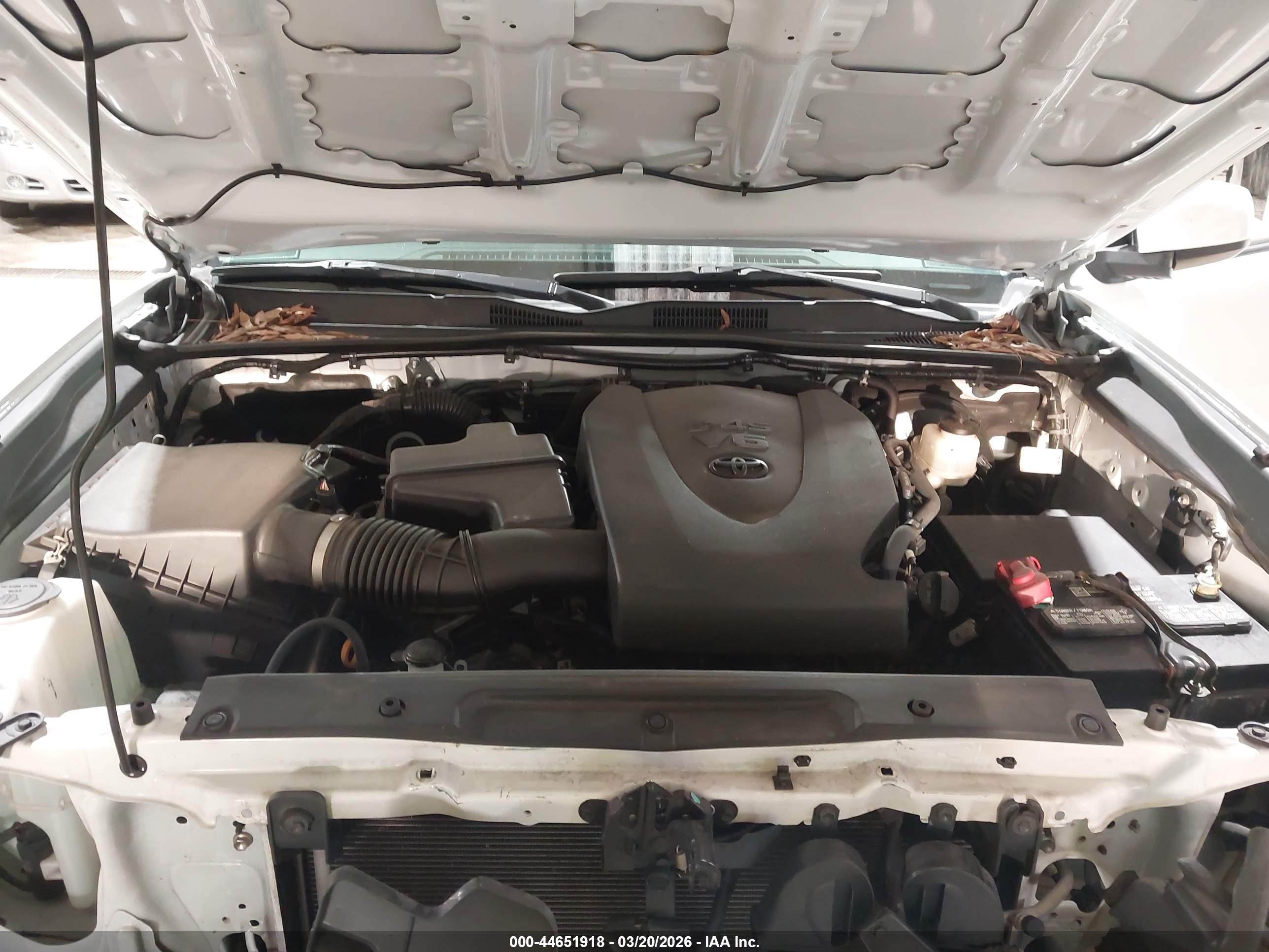TOYOTA TACOMA image 10