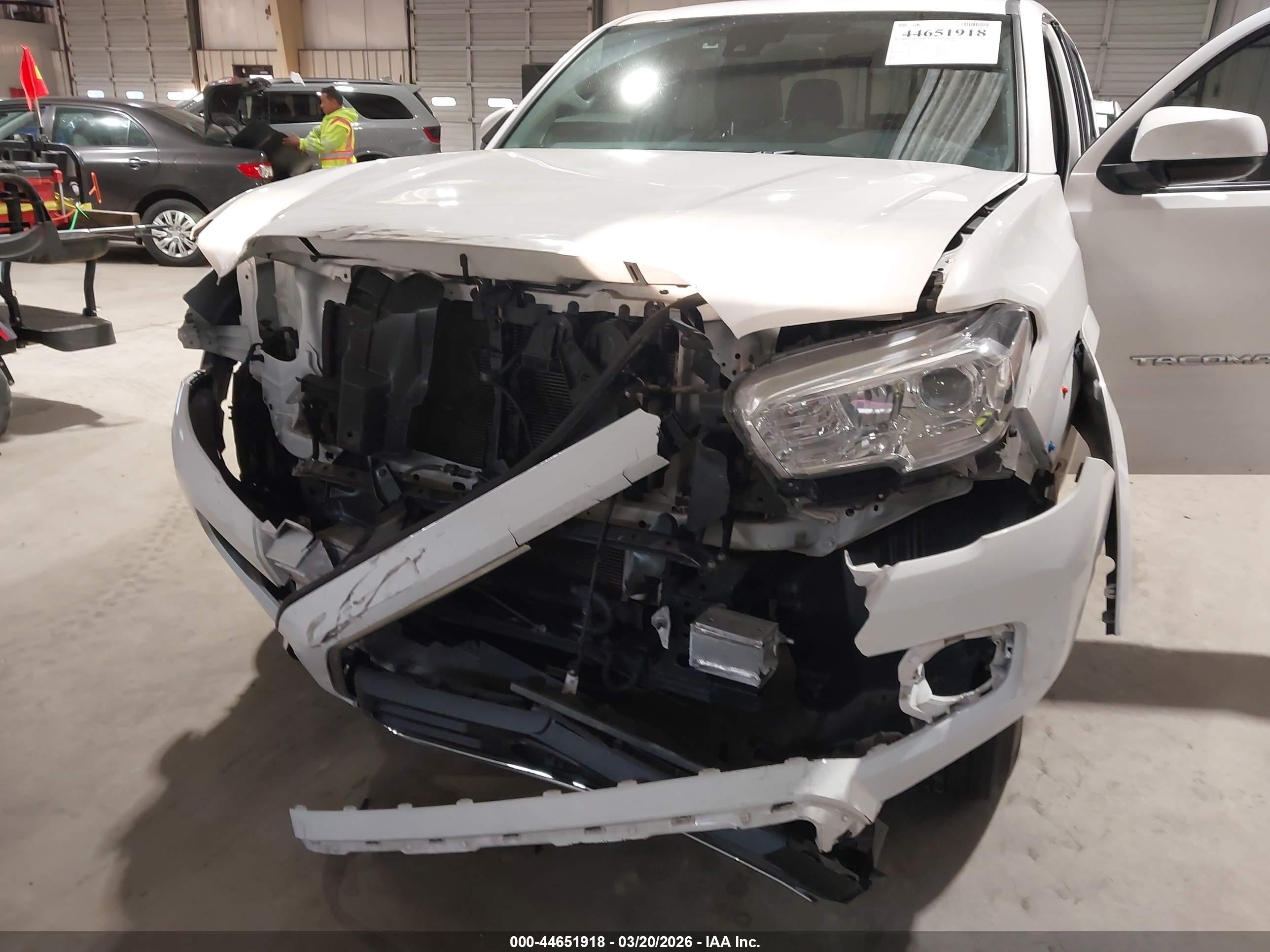 TOYOTA TACOMA image 6