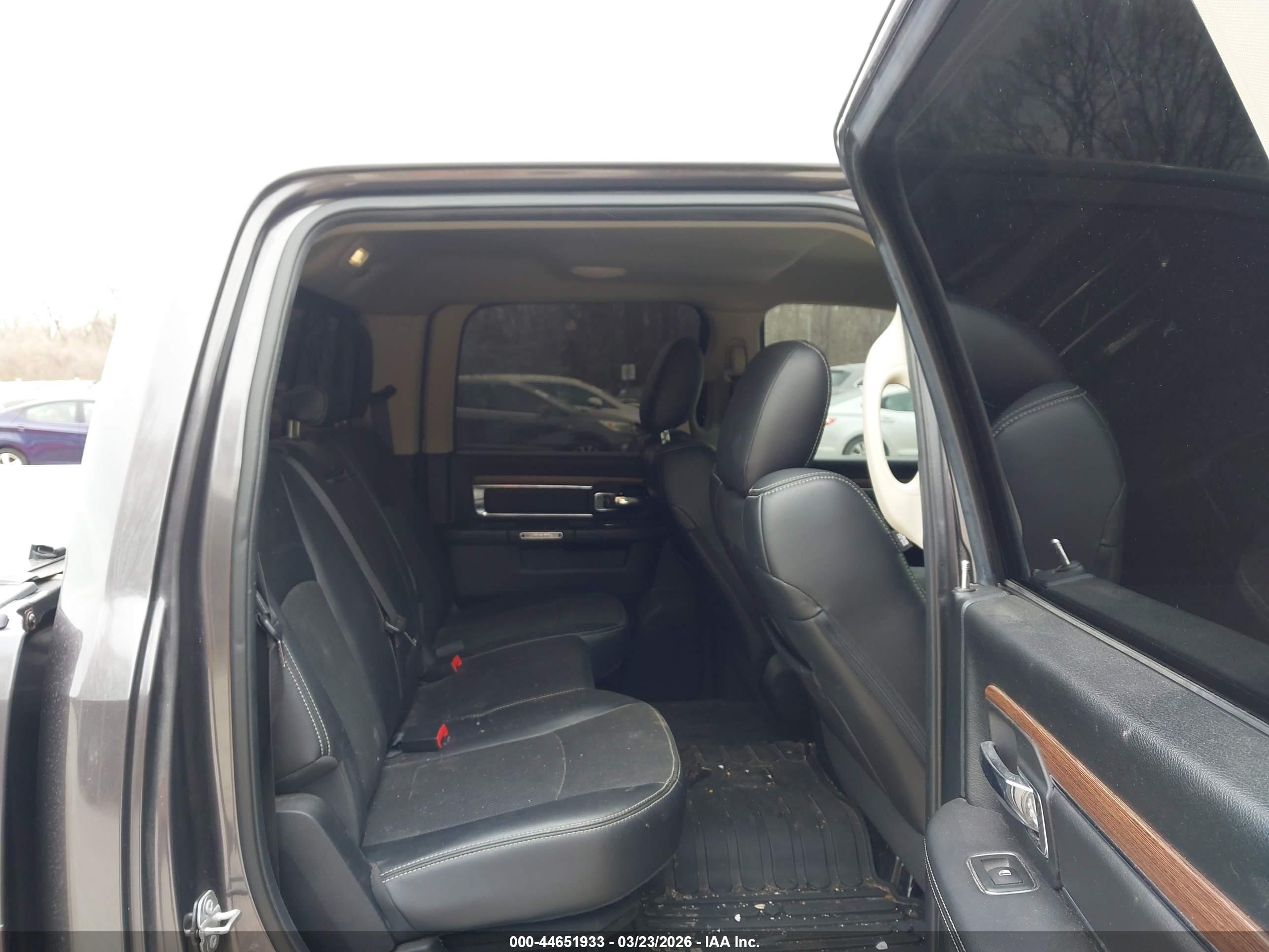 RAM 1500 image 8